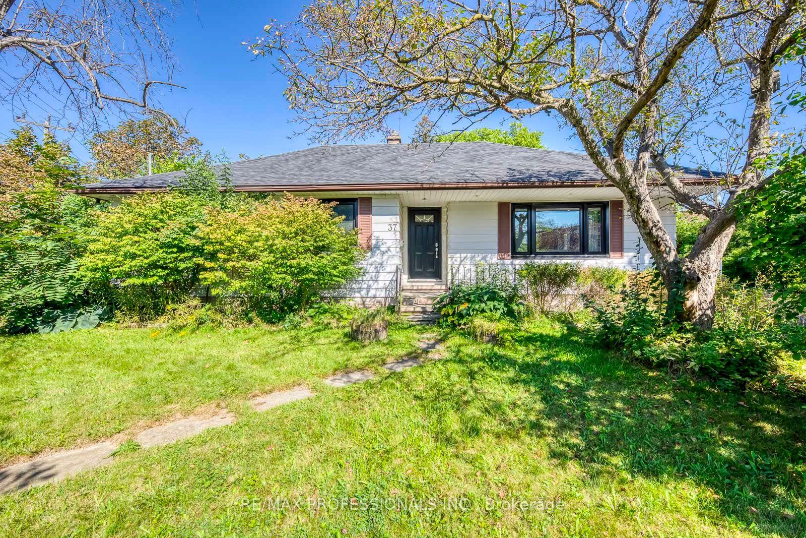 37 Mclaughlin Road N, Brampton — Detached for sale, photo 1