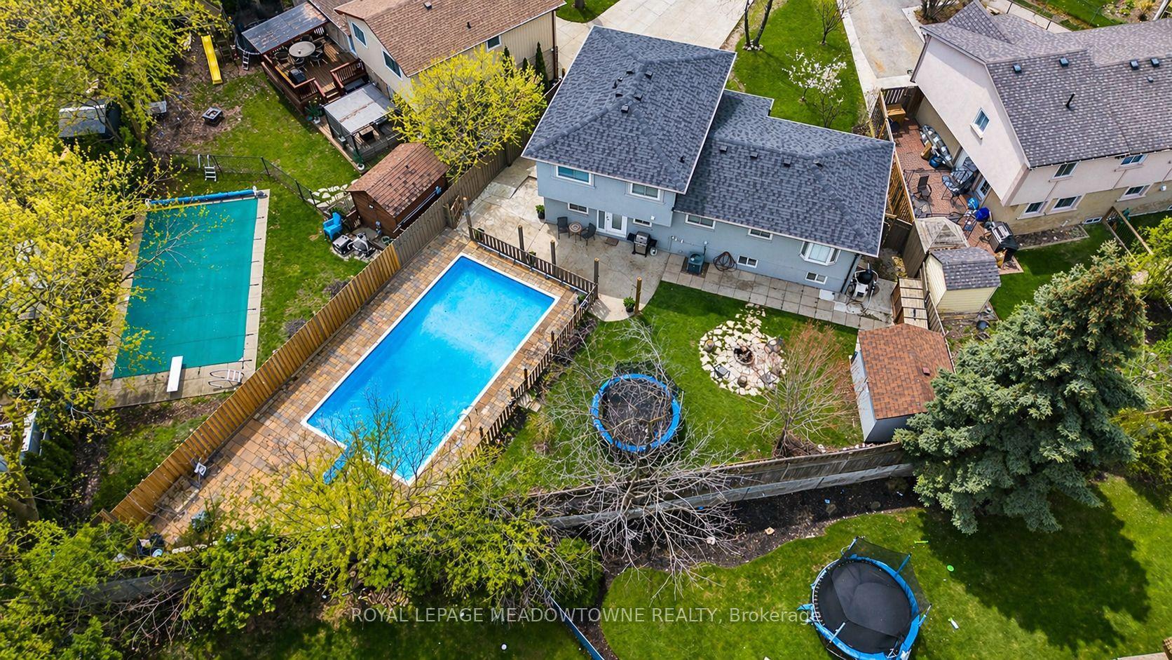 536 Nelson Court — photo 1