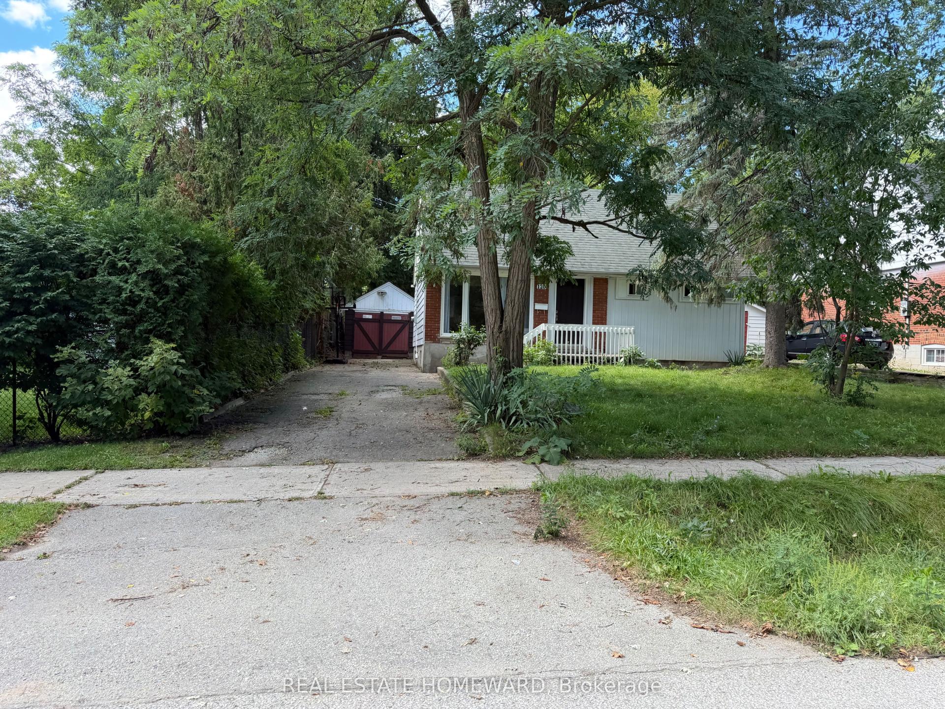 120 Baker Avenue, Richmond Hill — Detached for lease, photo 1