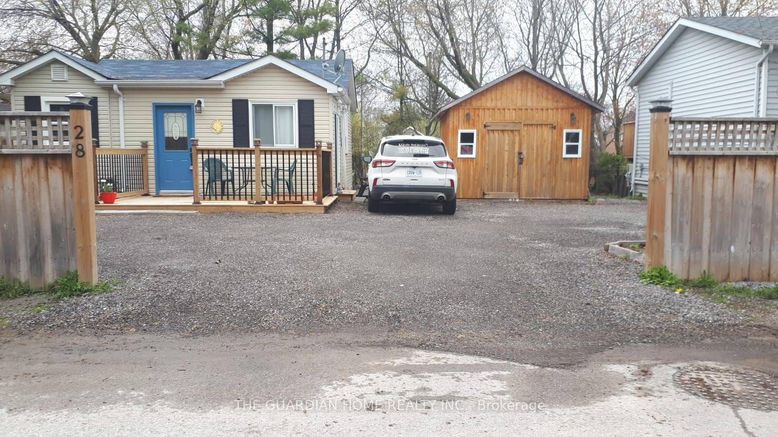 28 & 30 Thompson Drive — photo 1