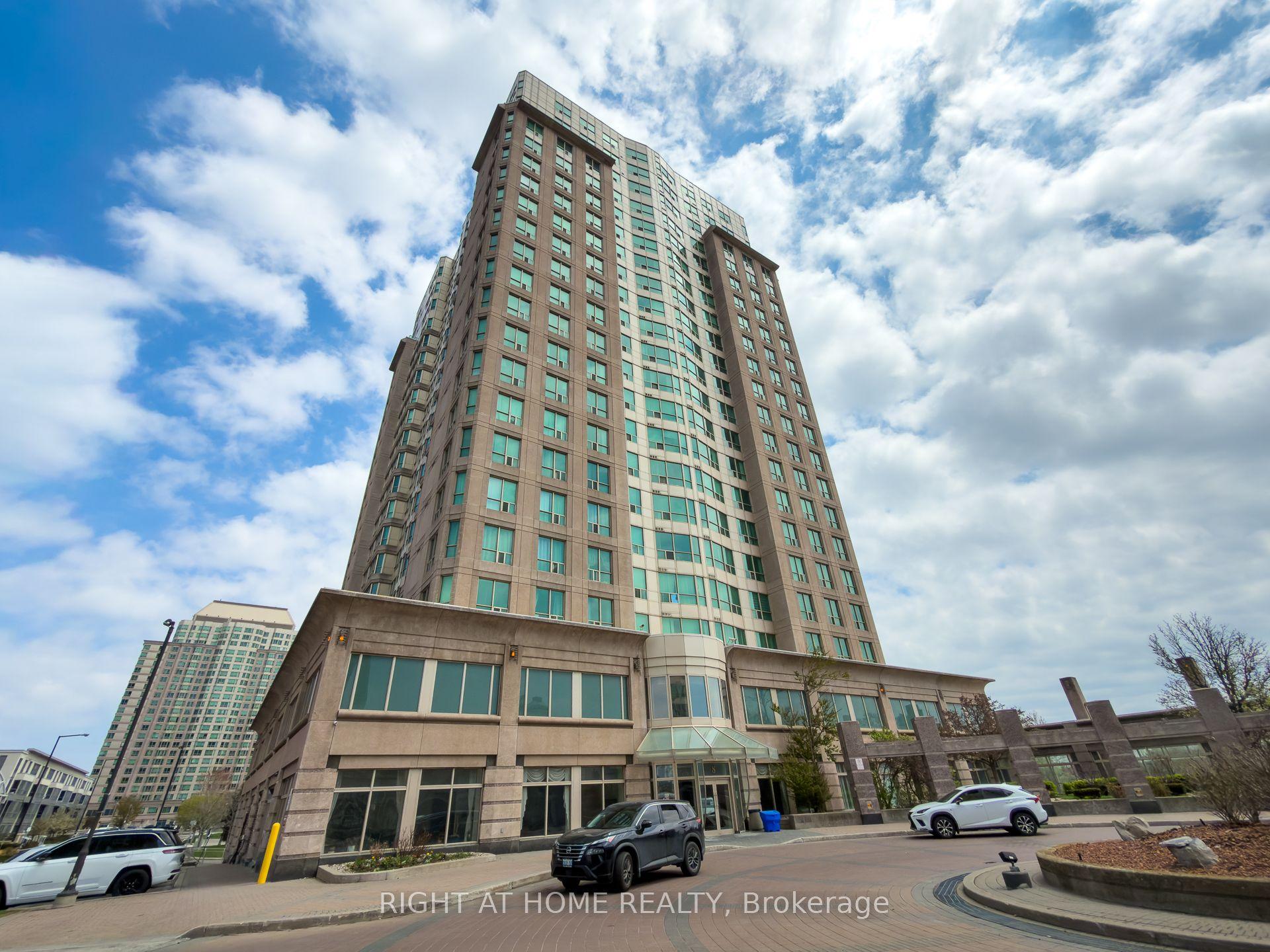 8 Lee Centre Drive 1008 #1008 — photo 1