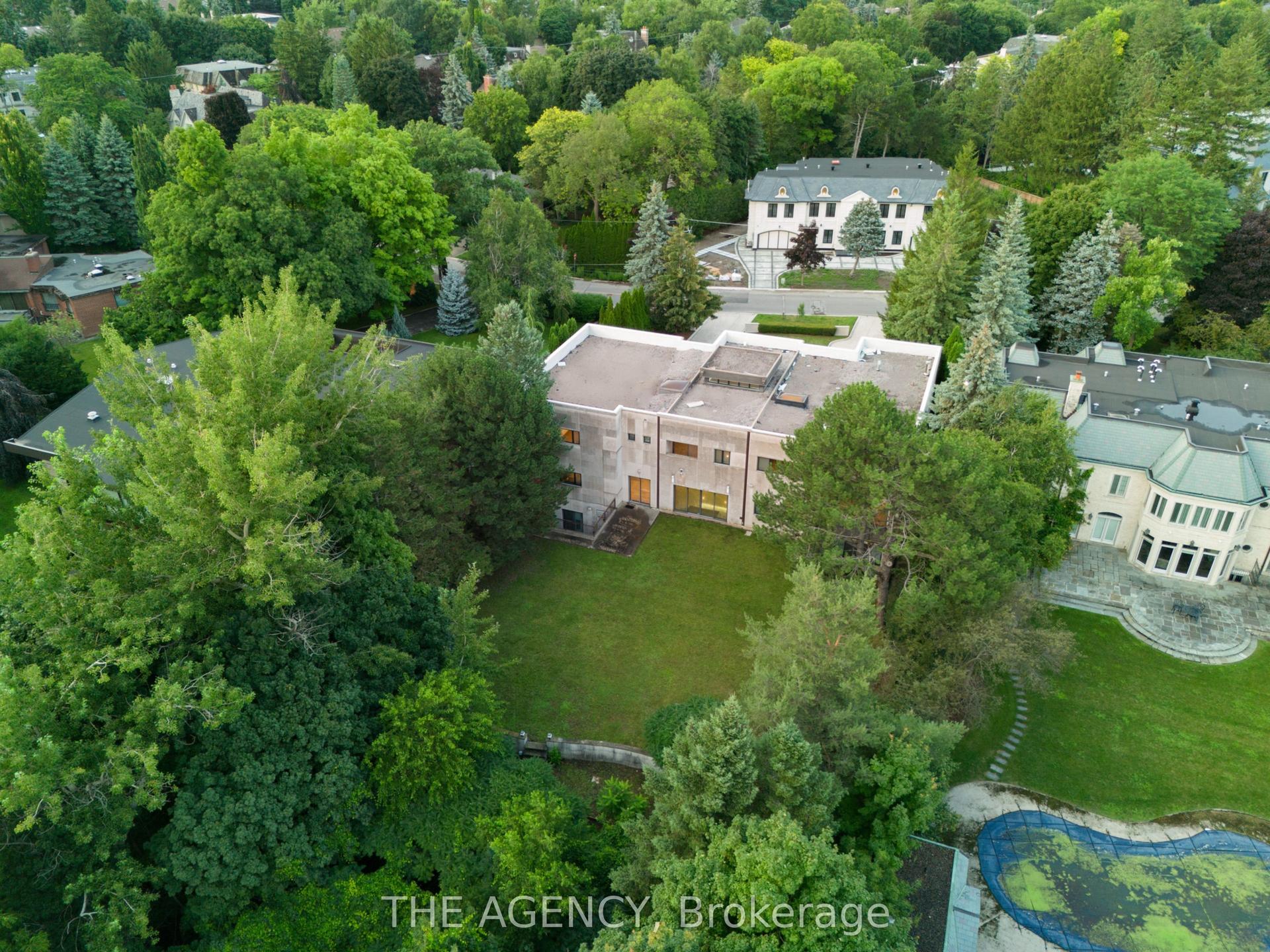 23 Bayview Ridge, Toronto — Detached for sale, photo 1