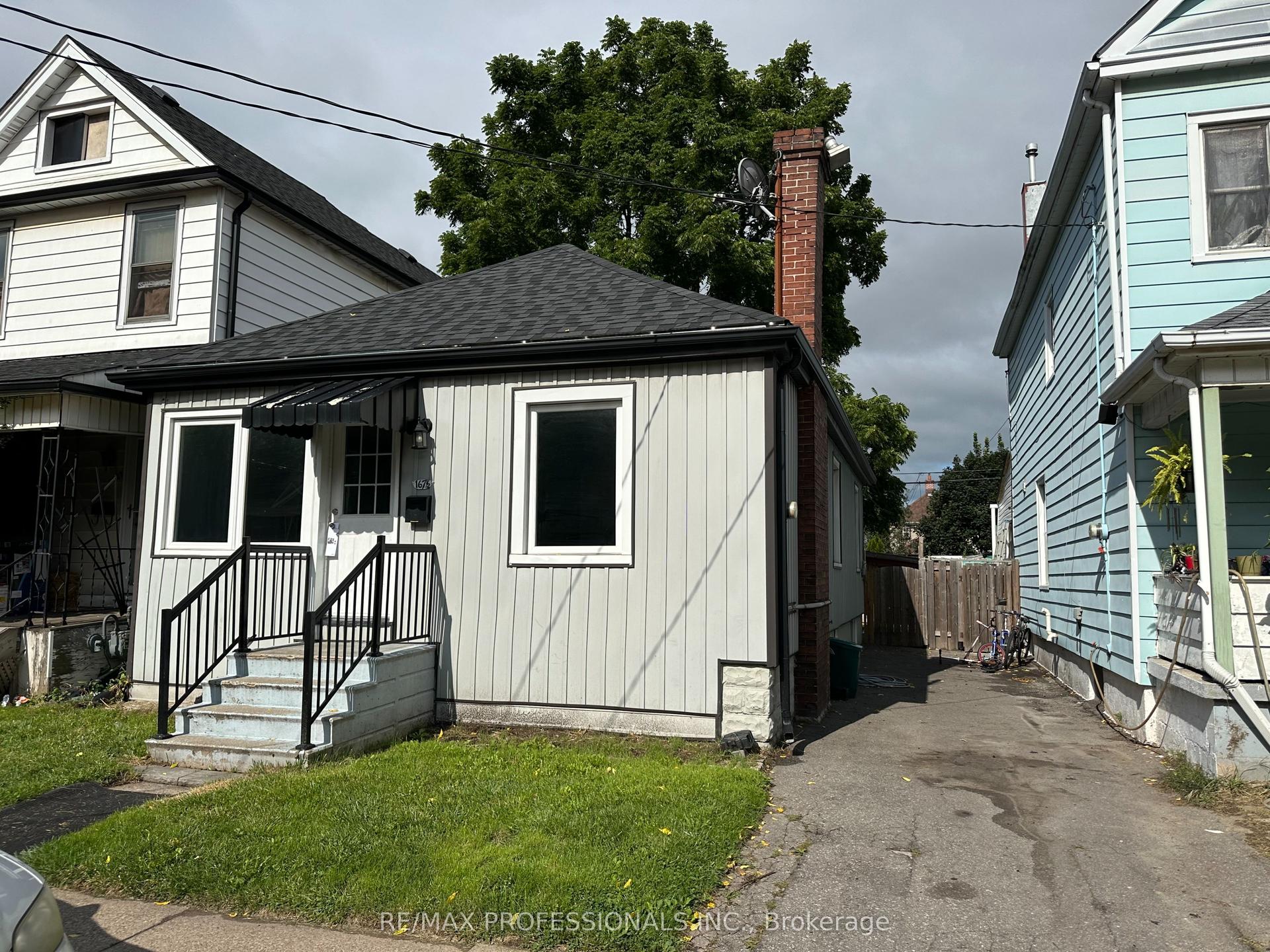 167.5 Grosvenor Avenue N Lower #Lower, Hamilton — Detached for lease, photo 1