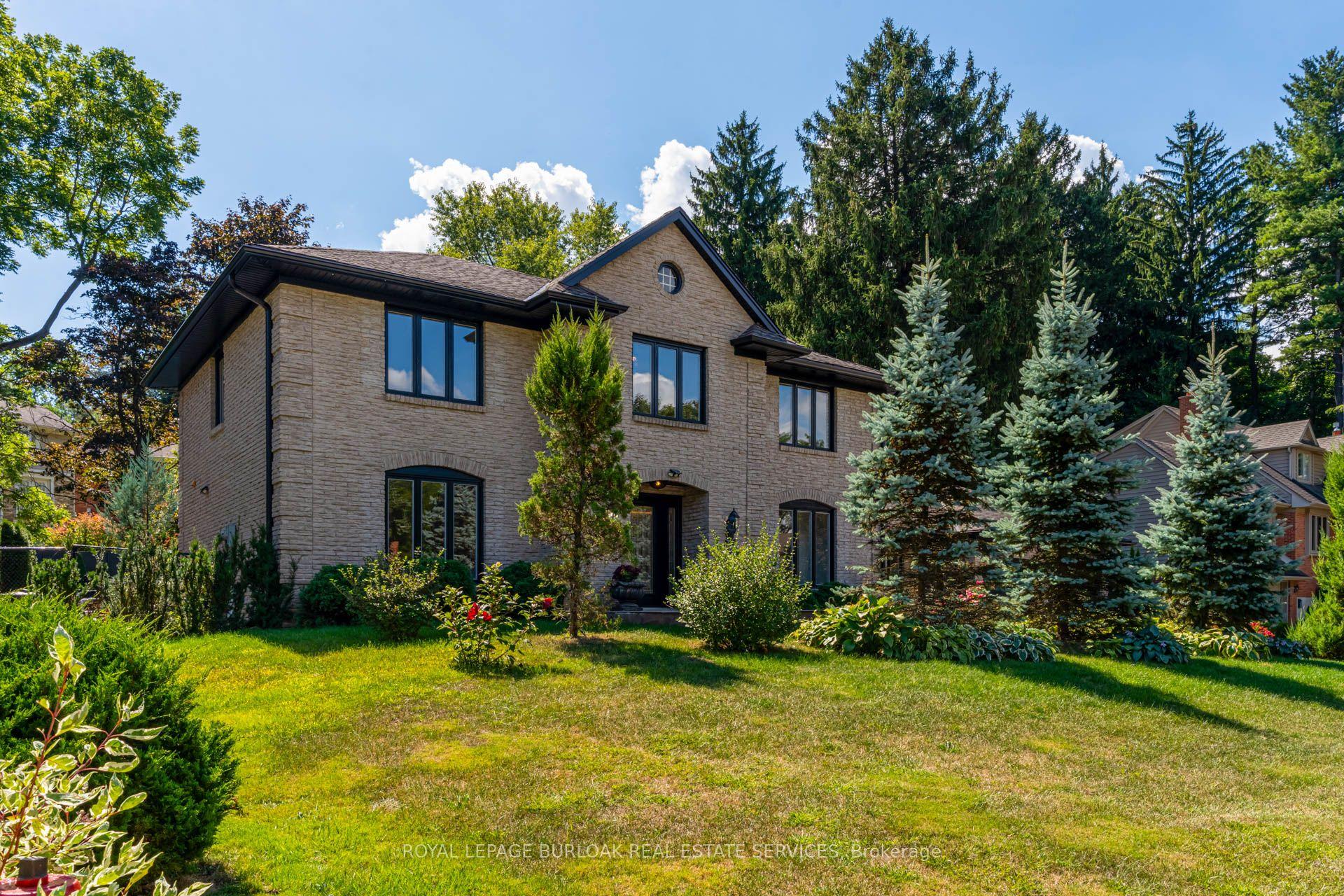 28 Stonegate Drive — photo 1