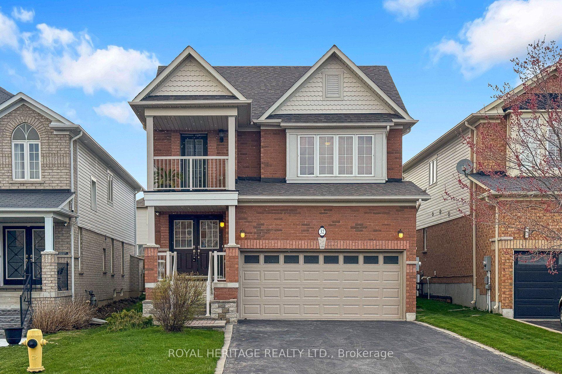 32 Bathgate Crescent — photo 1