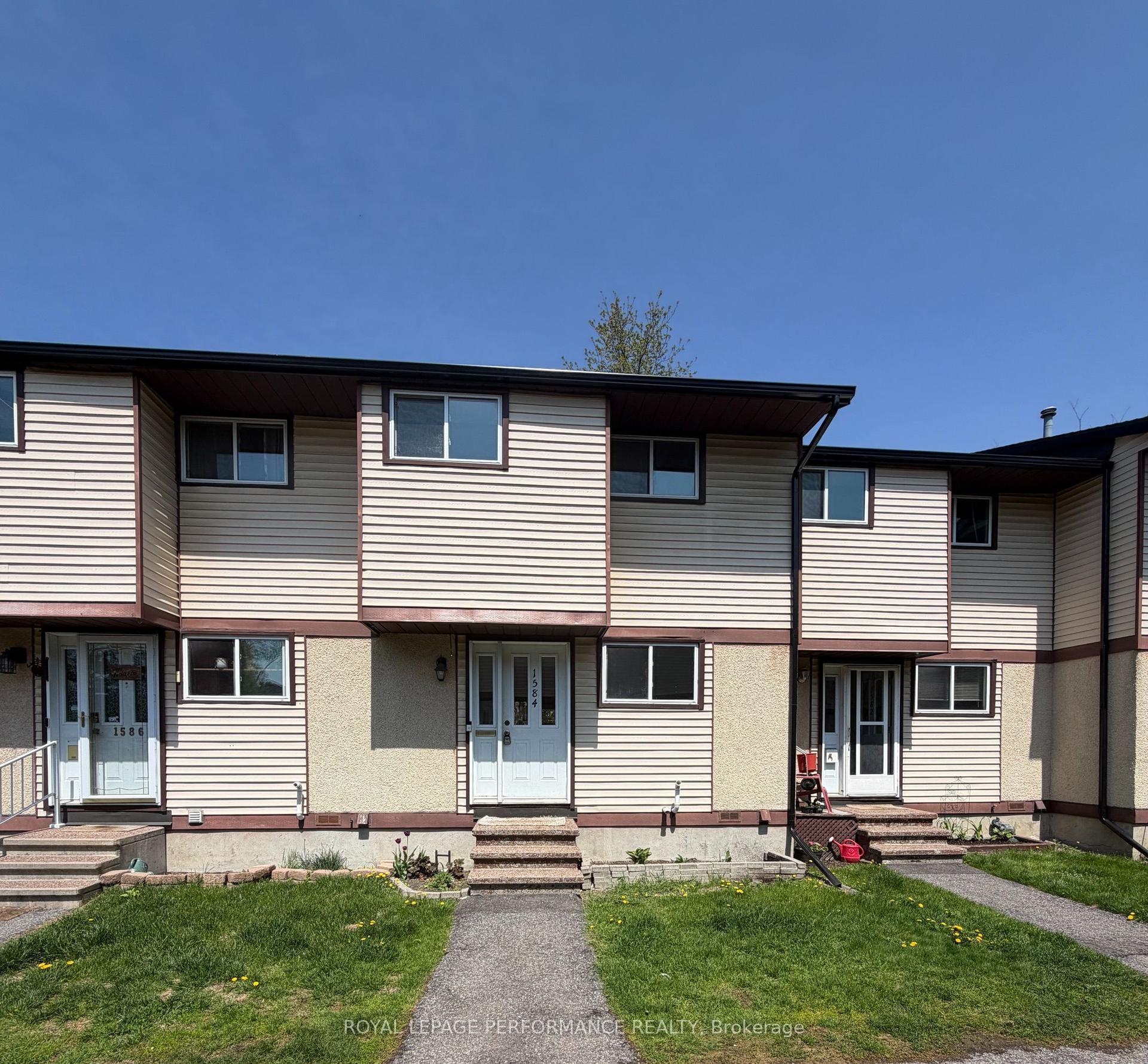 1584 Feather Lane 62 #62, Blossom Park - Airport and Area — Condo Town for lease, photo 1