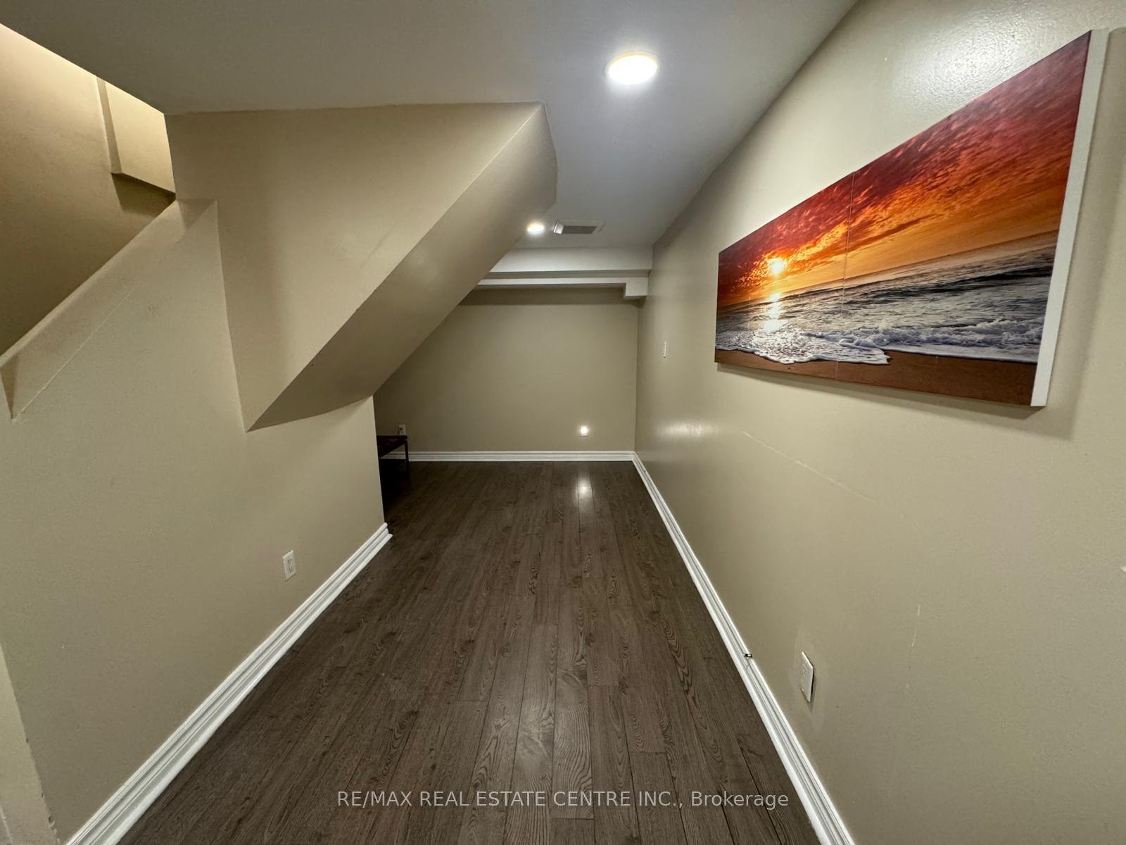 546 Laurier Crescent Basement #Basement, Pickering — Detached for lease, photo 1