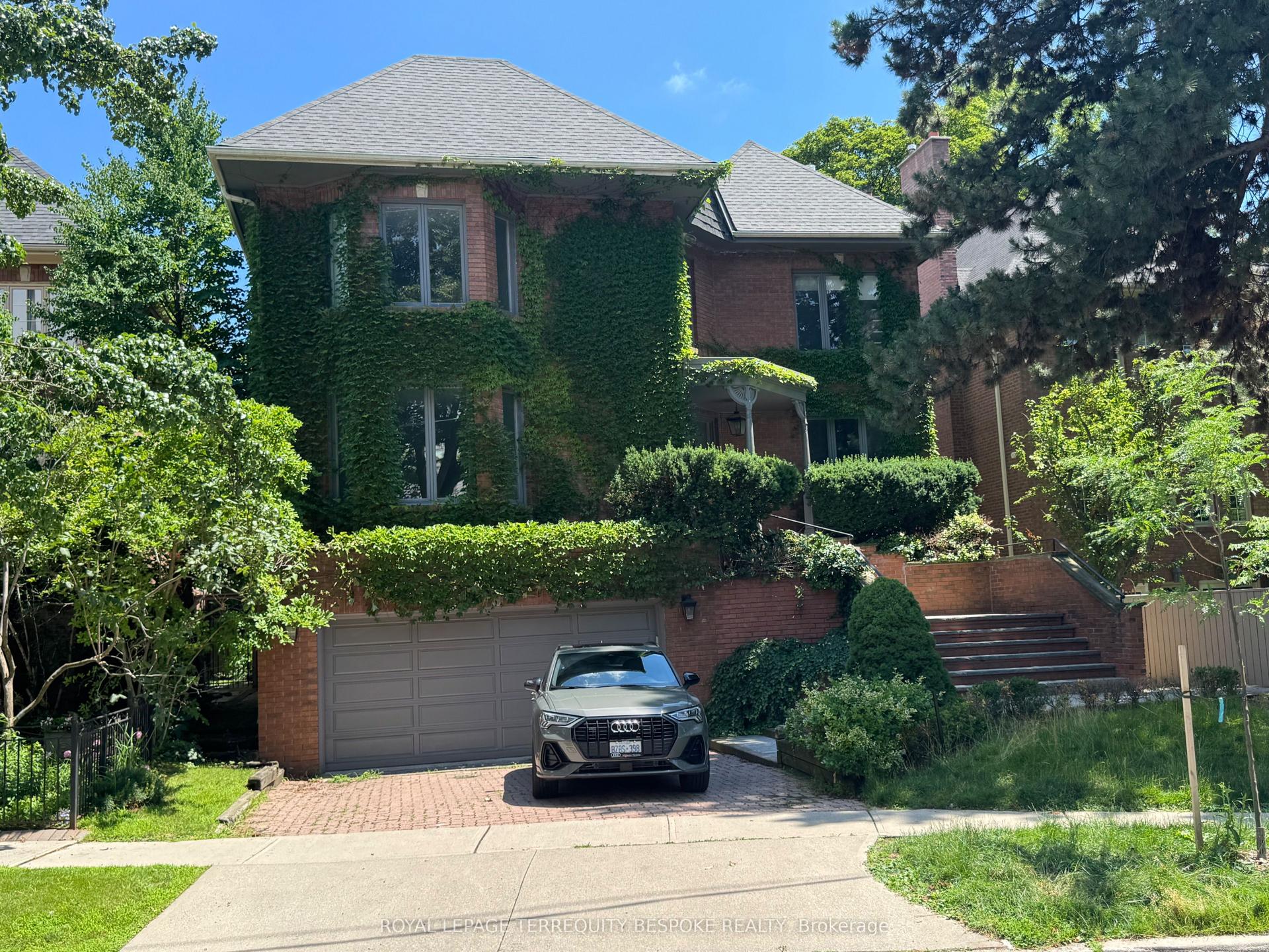1 Scarth Road, Toronto — Detached for lease, photo 1