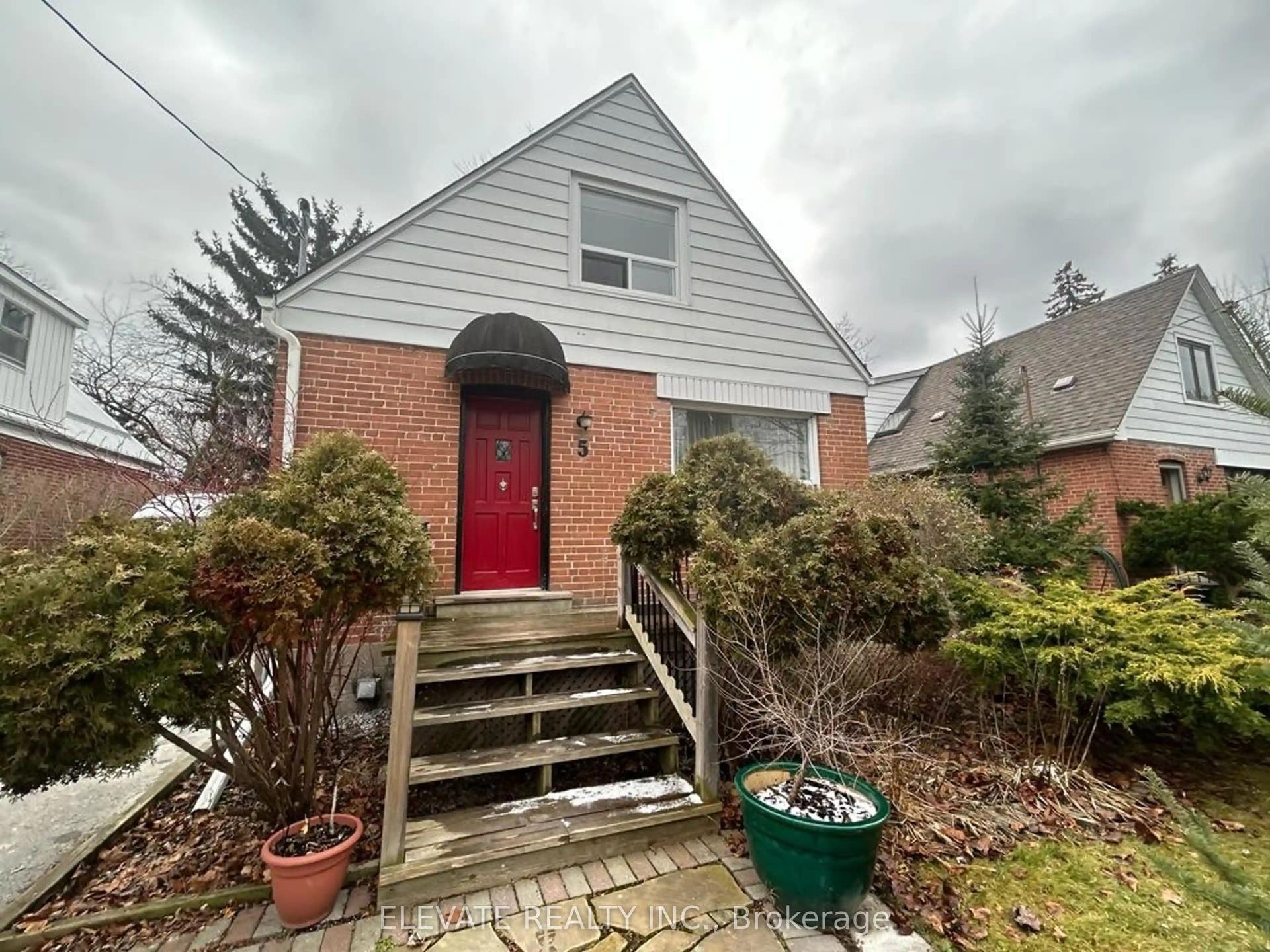 5 Hollydene Road B #B, Toronto — Detached for lease, photo 1