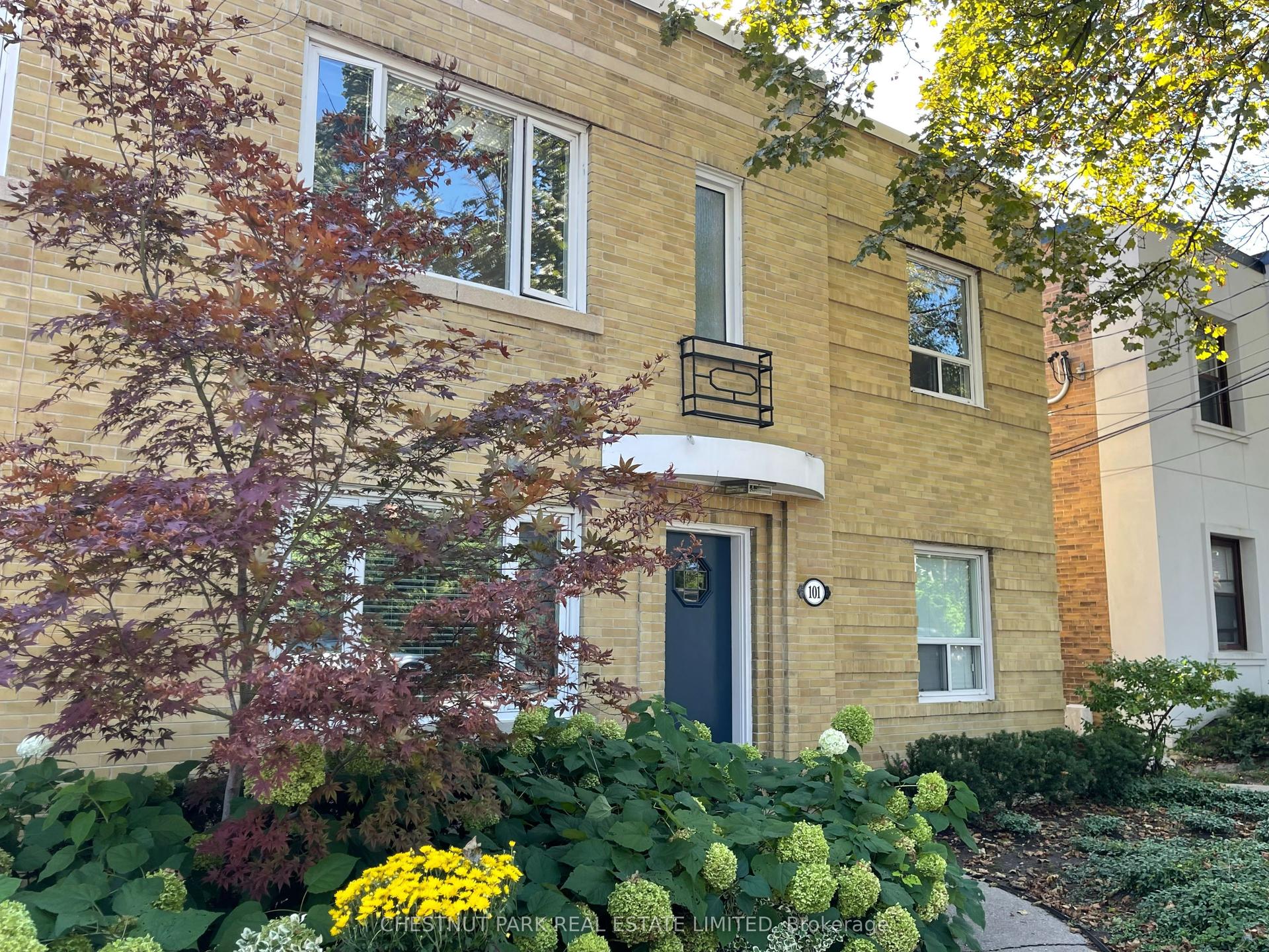 101 Chatsworth Drive Upper #Upper, Toronto — Multiplex for lease, photo 1