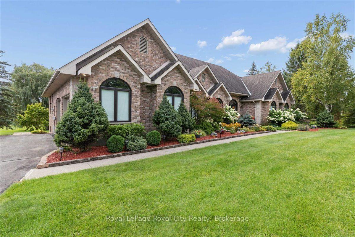 26 Bridle Path, Puslinch — Detached for sale, photo 1