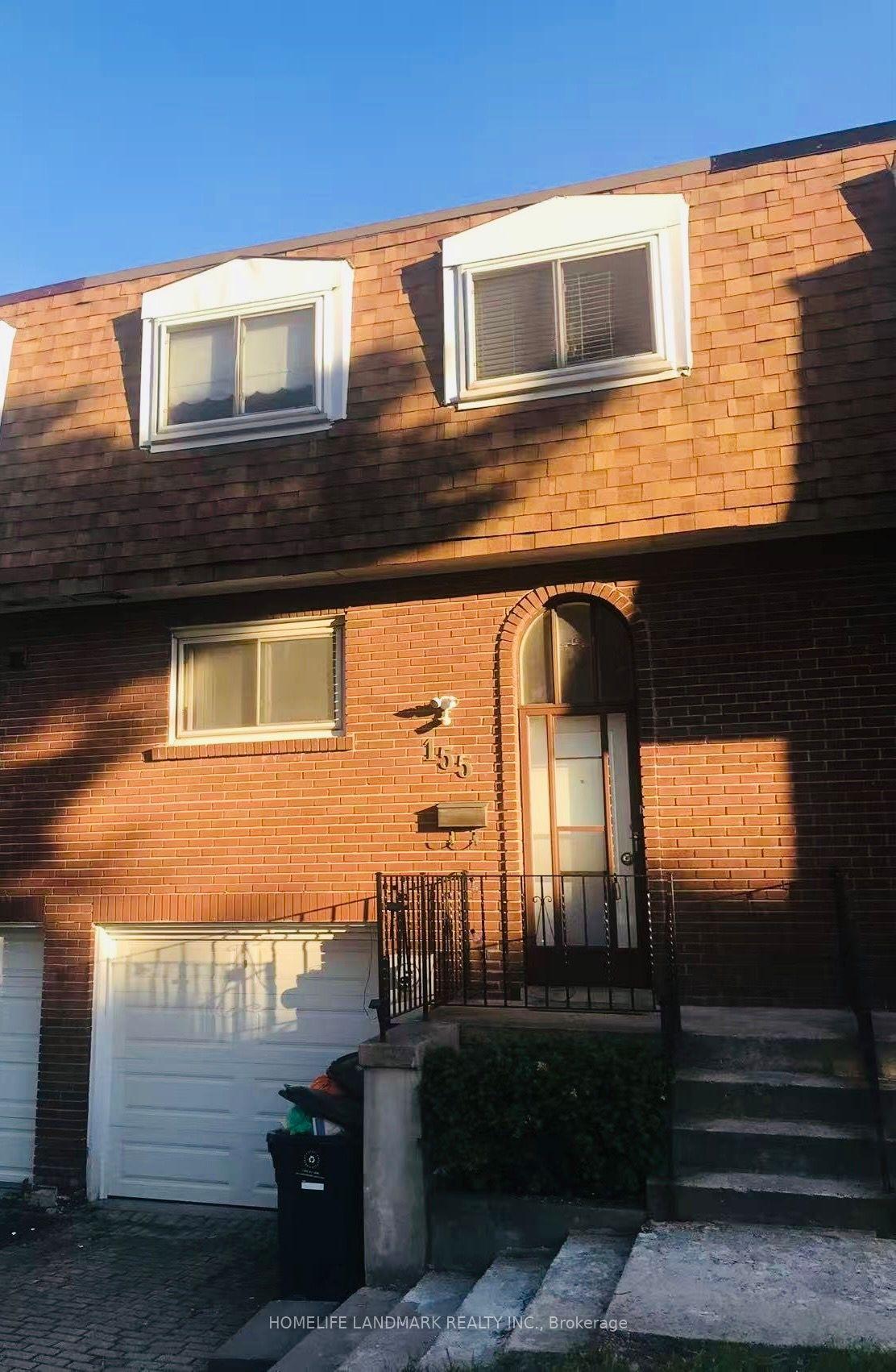 155 Corinthian Boulevard — photo 1
