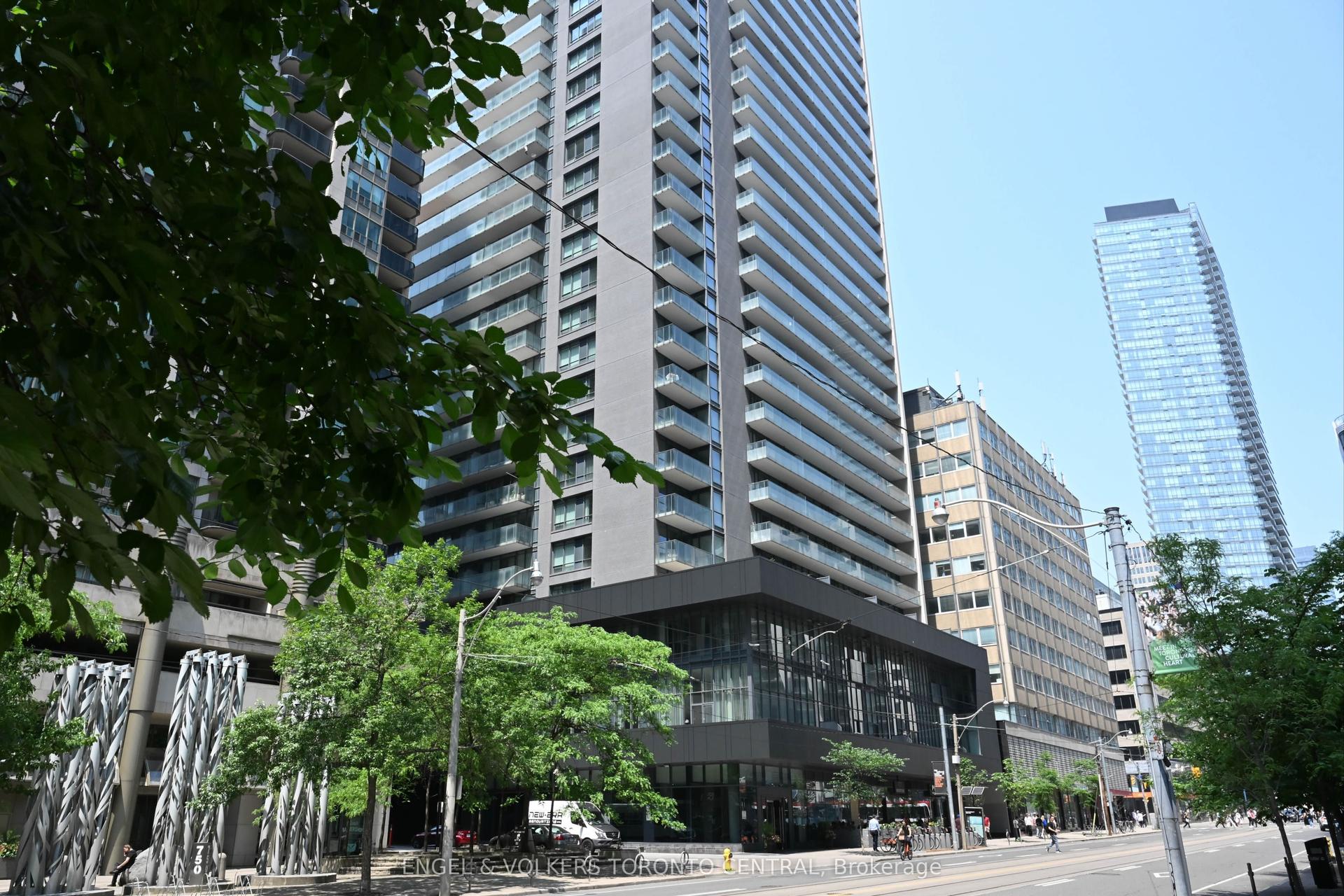770 Bay Street 2504 #2504 — photo 1