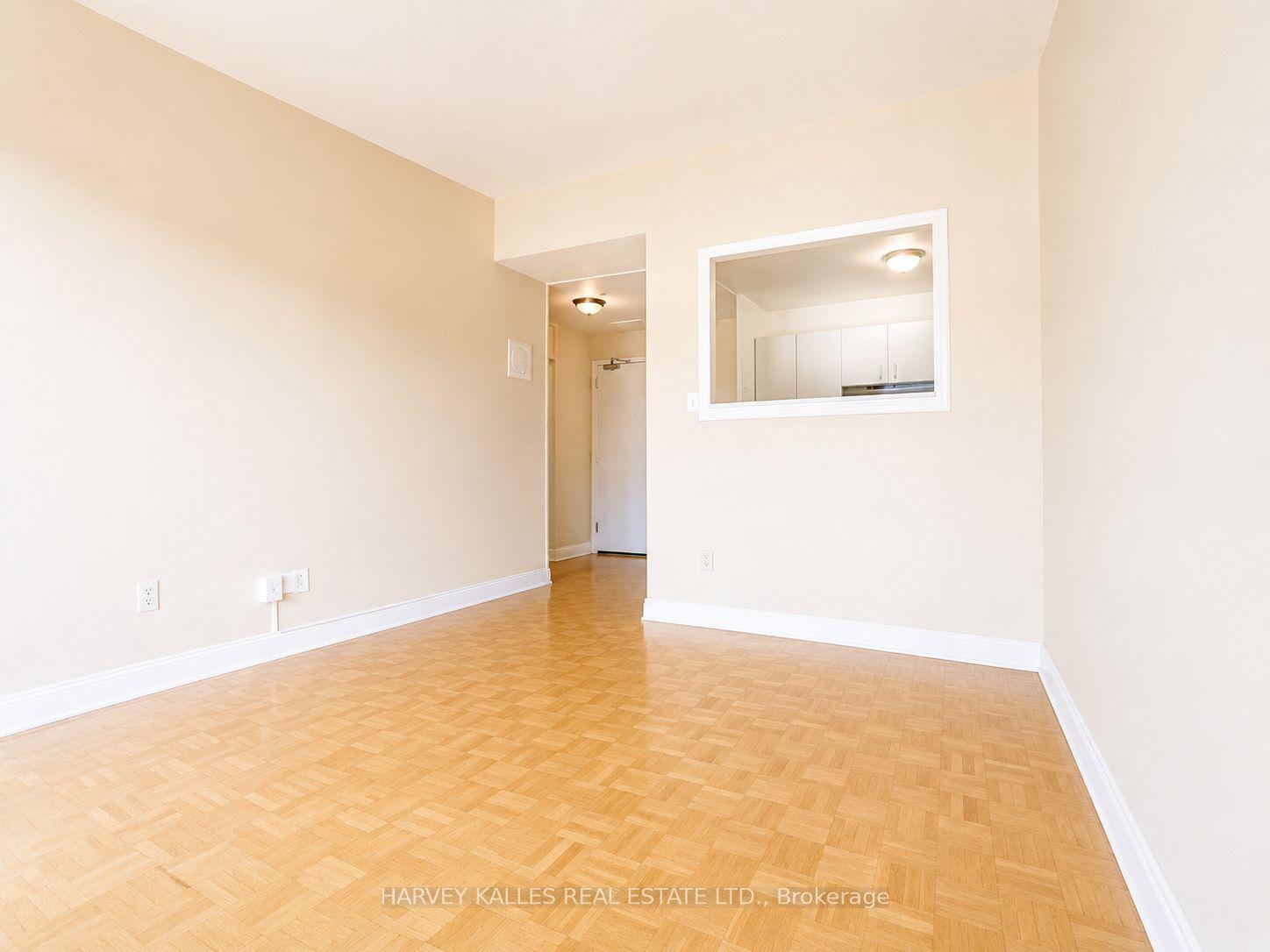80 Blackfriar Avenue 305 #305, Toronto — Multiplex for lease, photo 1