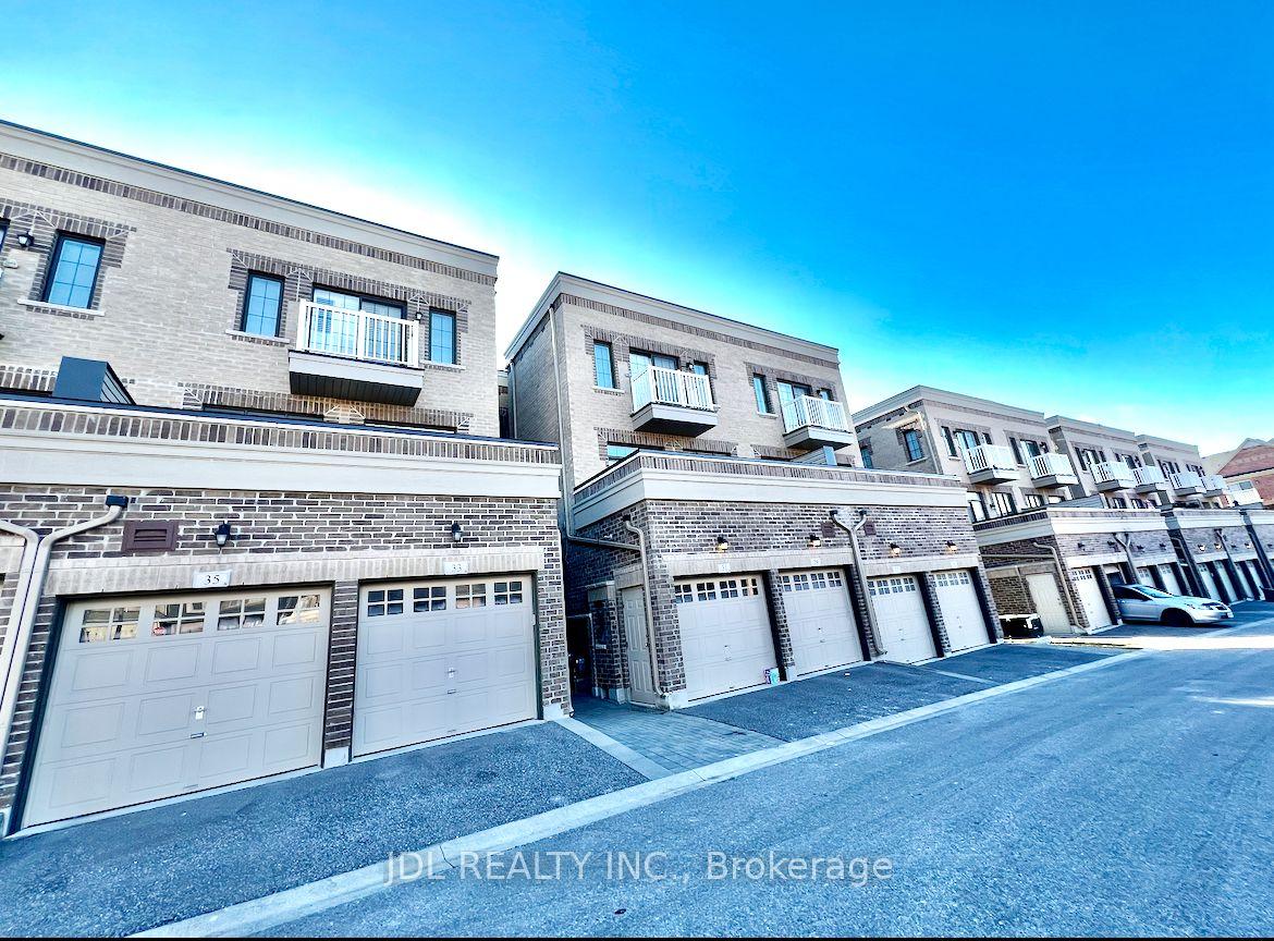 33 Jaffna Lane, Markham — Townhouse for lease, photo 1