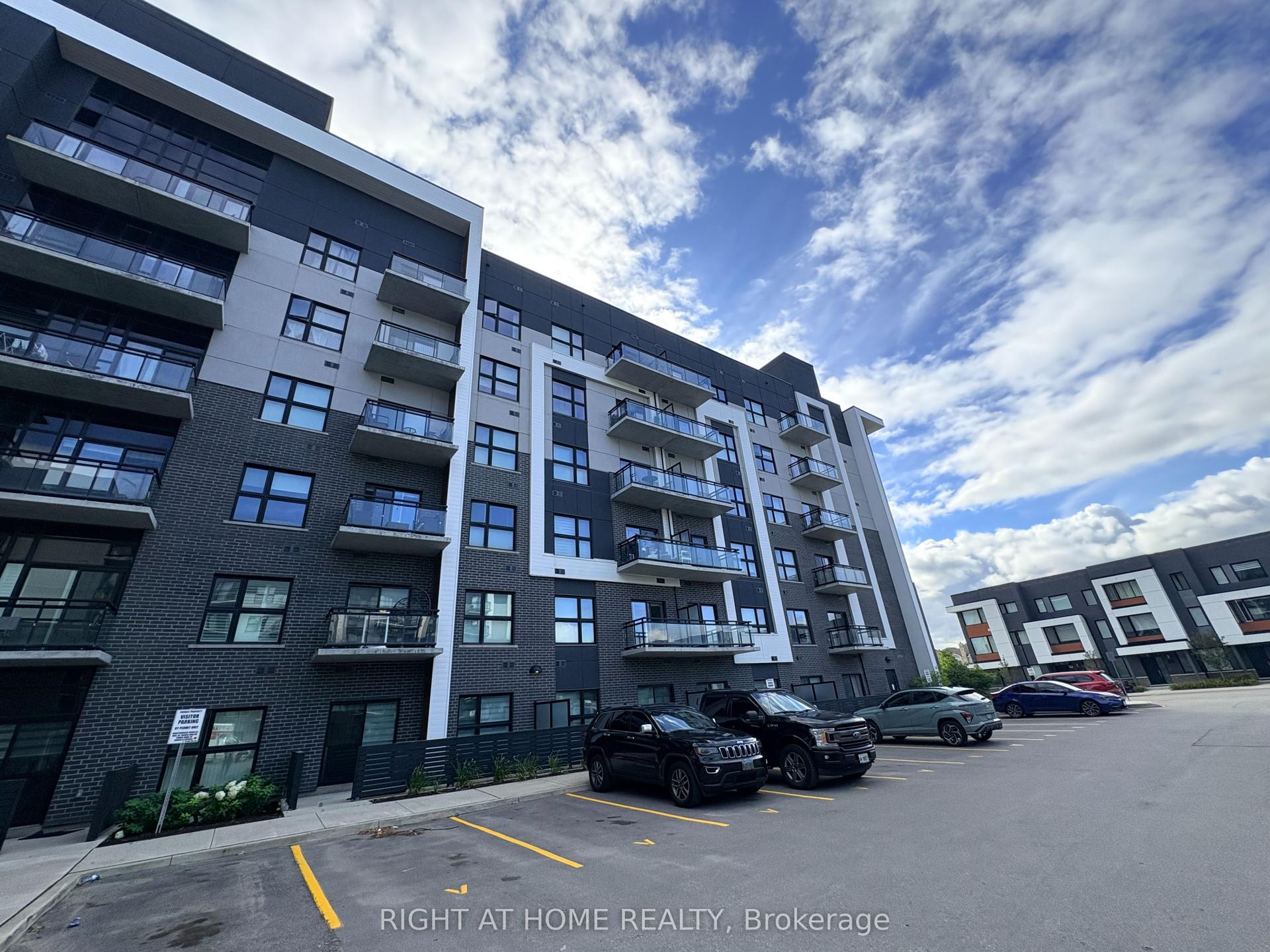 102 GROVEWOOD Common 527 #527, Oakville — Condo for lease, photo 1