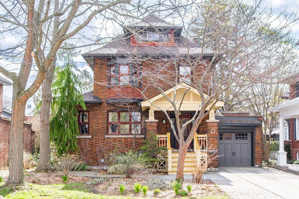 91 Paisley Avenue N — photo 1