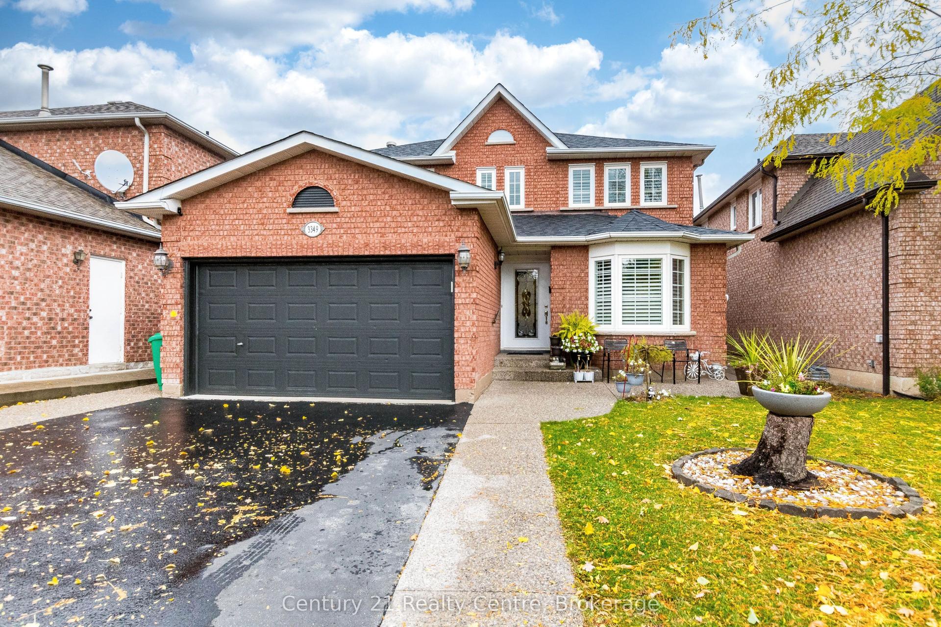 3349 Loyalist Drive — photo 1