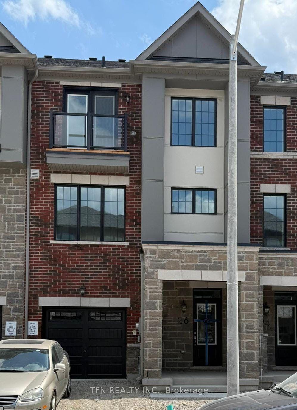 26 Pearen Lane N, Barrie — Townhouse for lease, photo 1