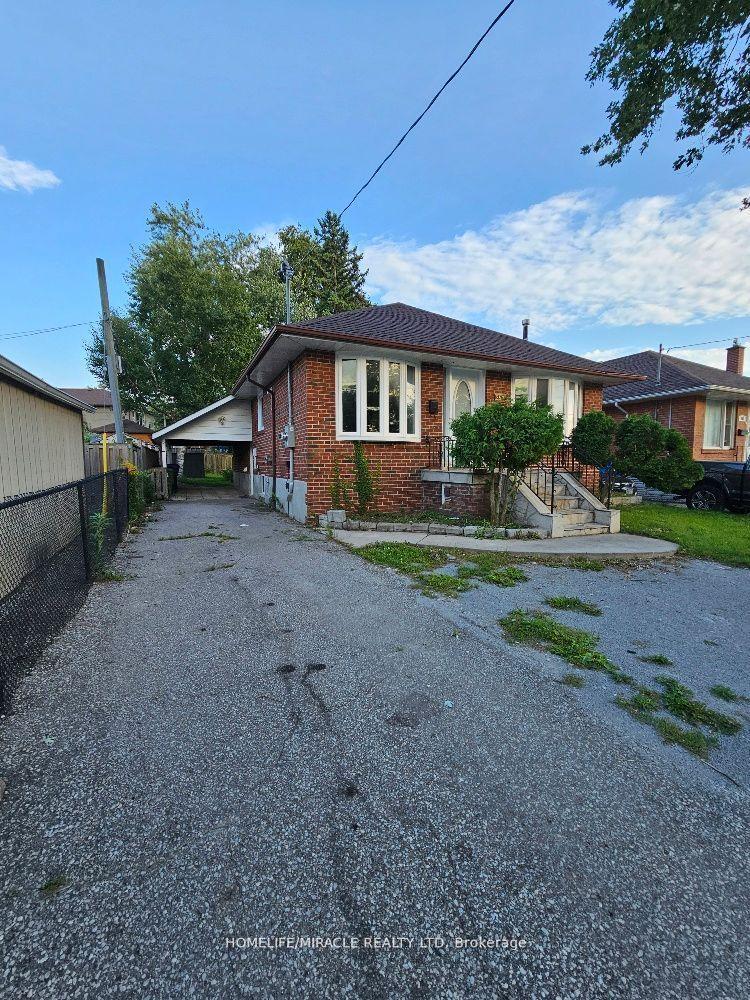 259 Tower Drive BSMT -1 #BSMT -1, Toronto — Detached for lease, photo 1