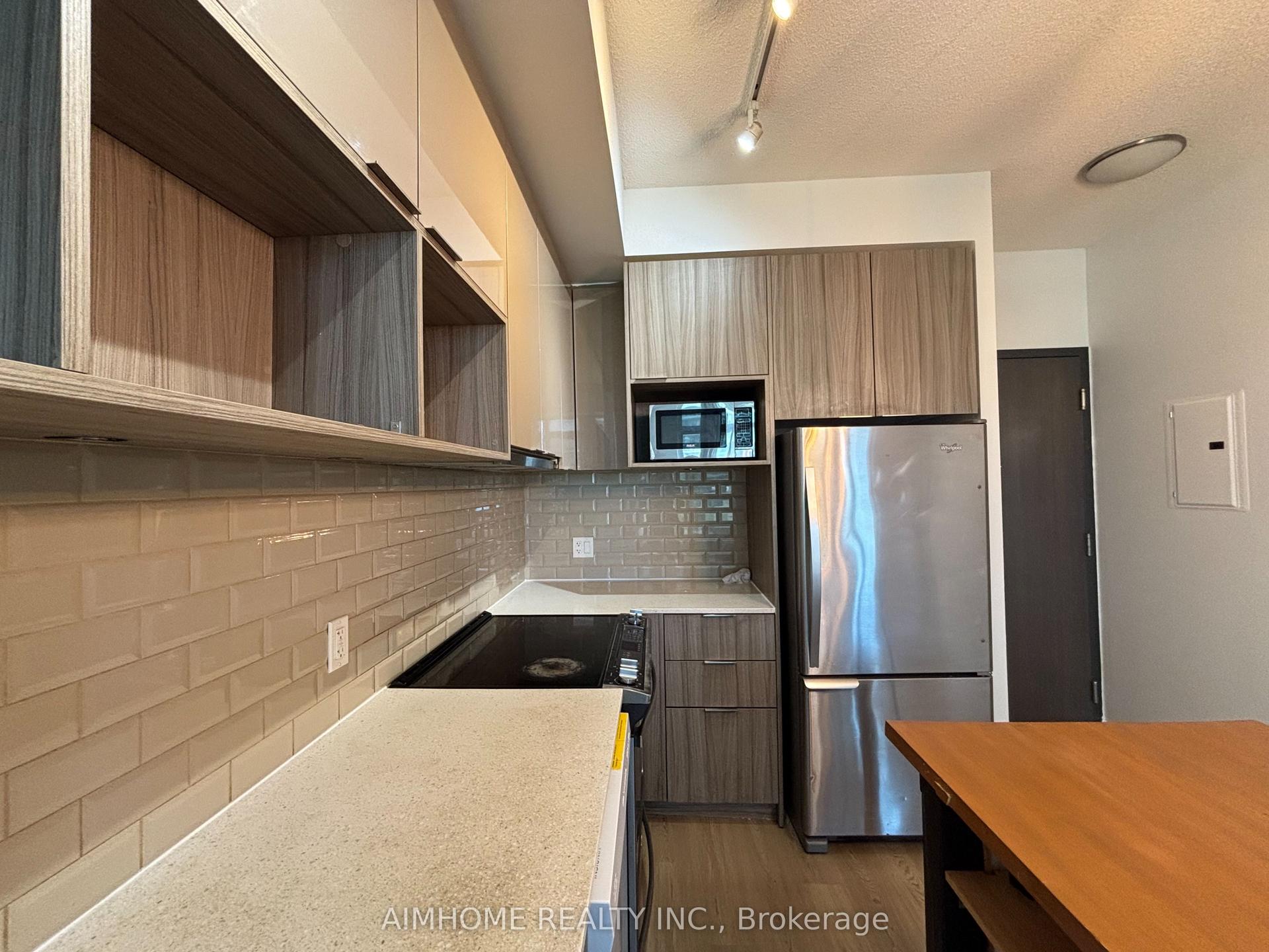 52 Forest Manor Road 603 #603 — photo 1