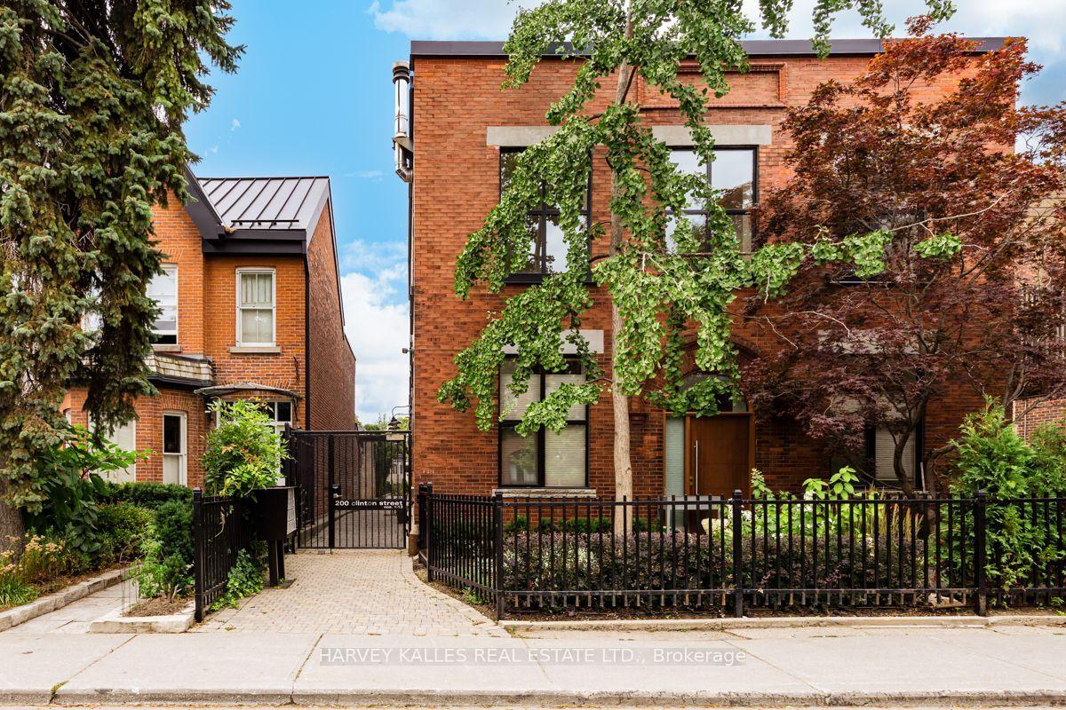 200 Clinton Street 7 #7, Toronto — Condo Town for lease, photo 1