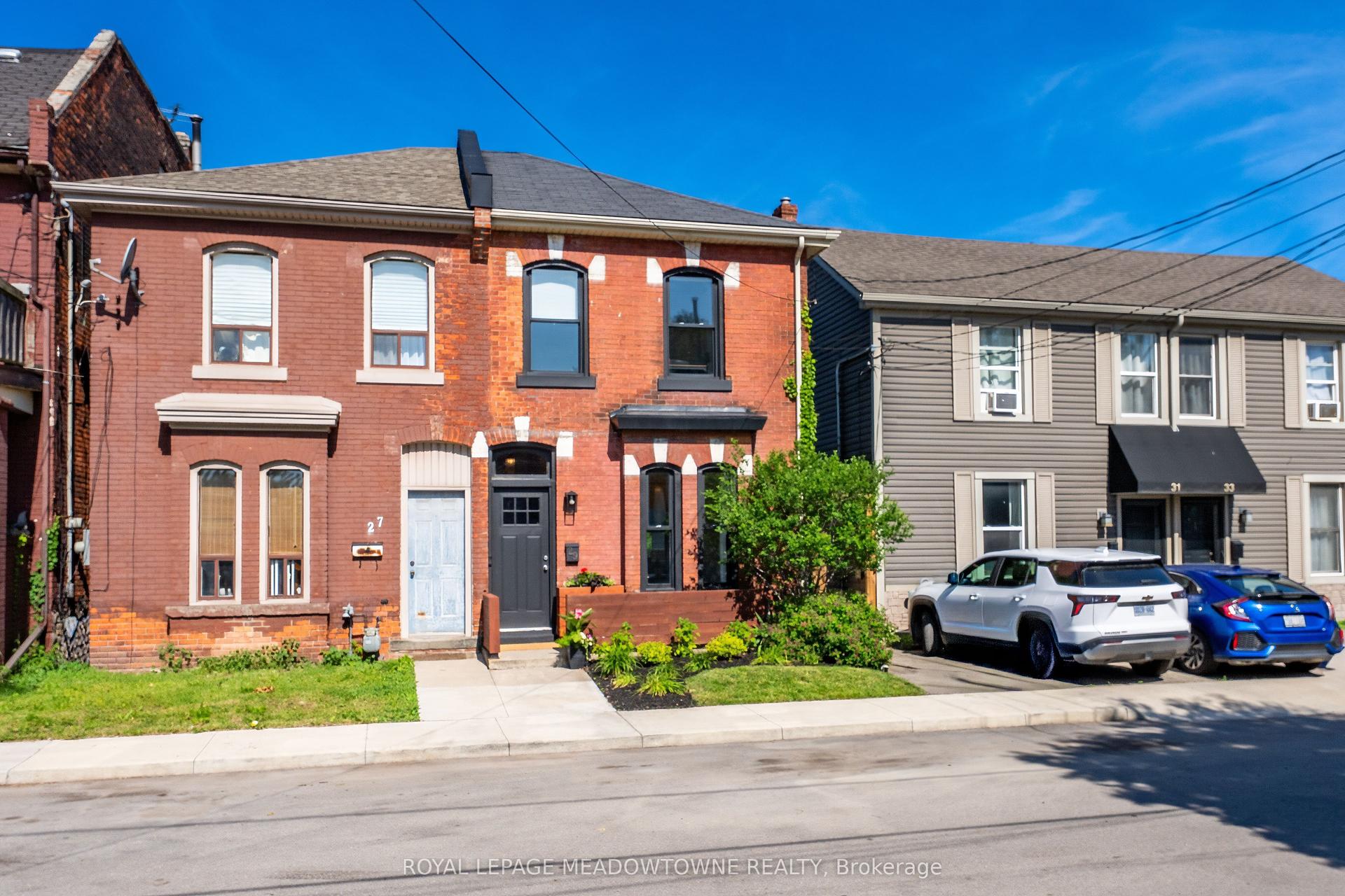29 Railway Street — photo 1