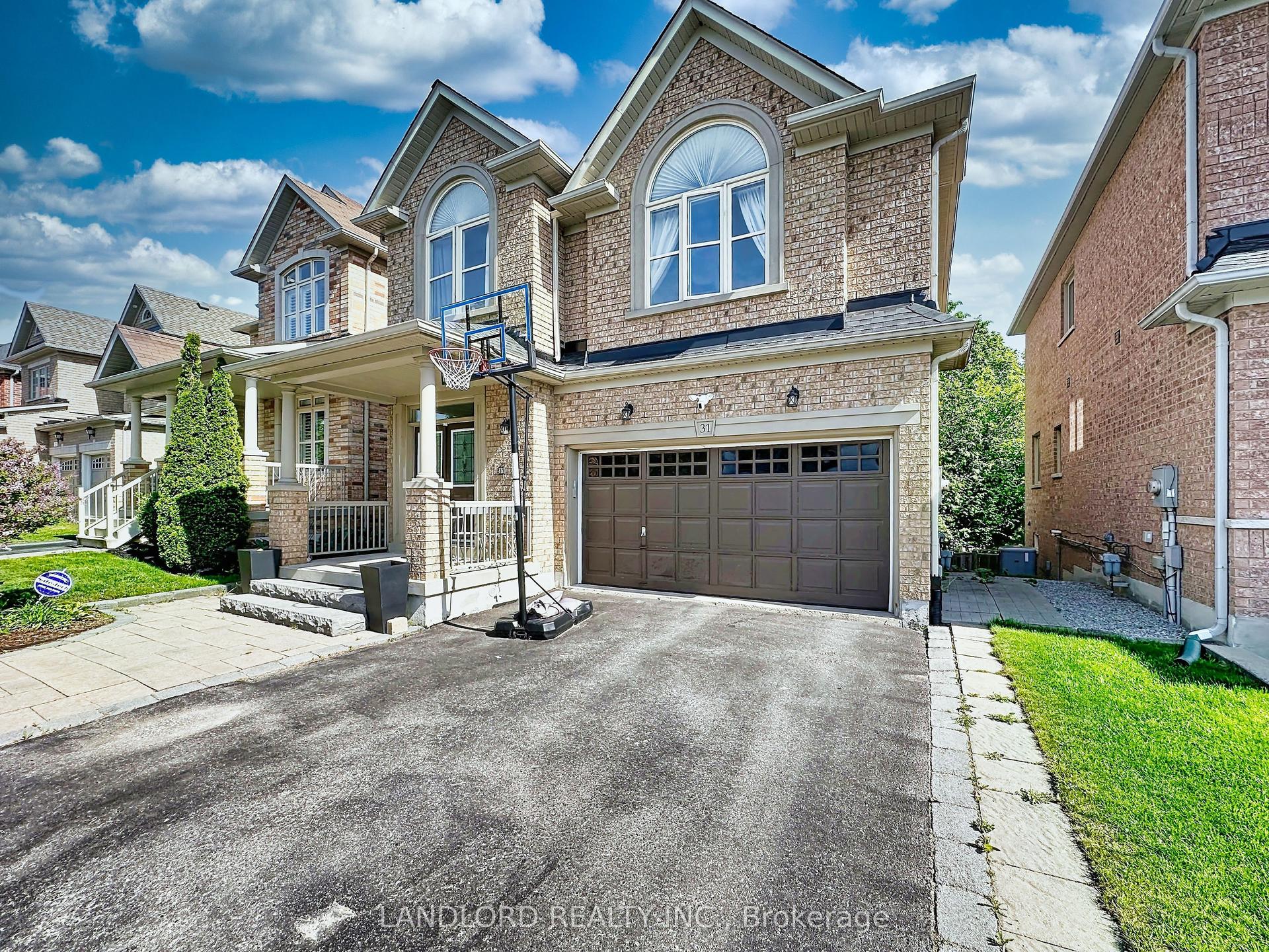 31 Ida Jane Grove — photo 1