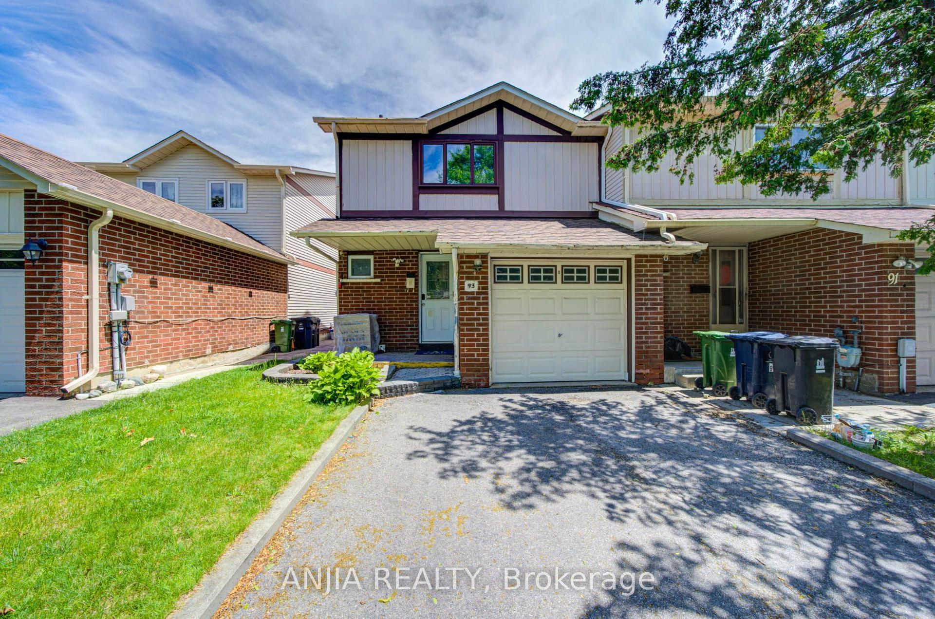 93 Pondtail Drive — photo 1