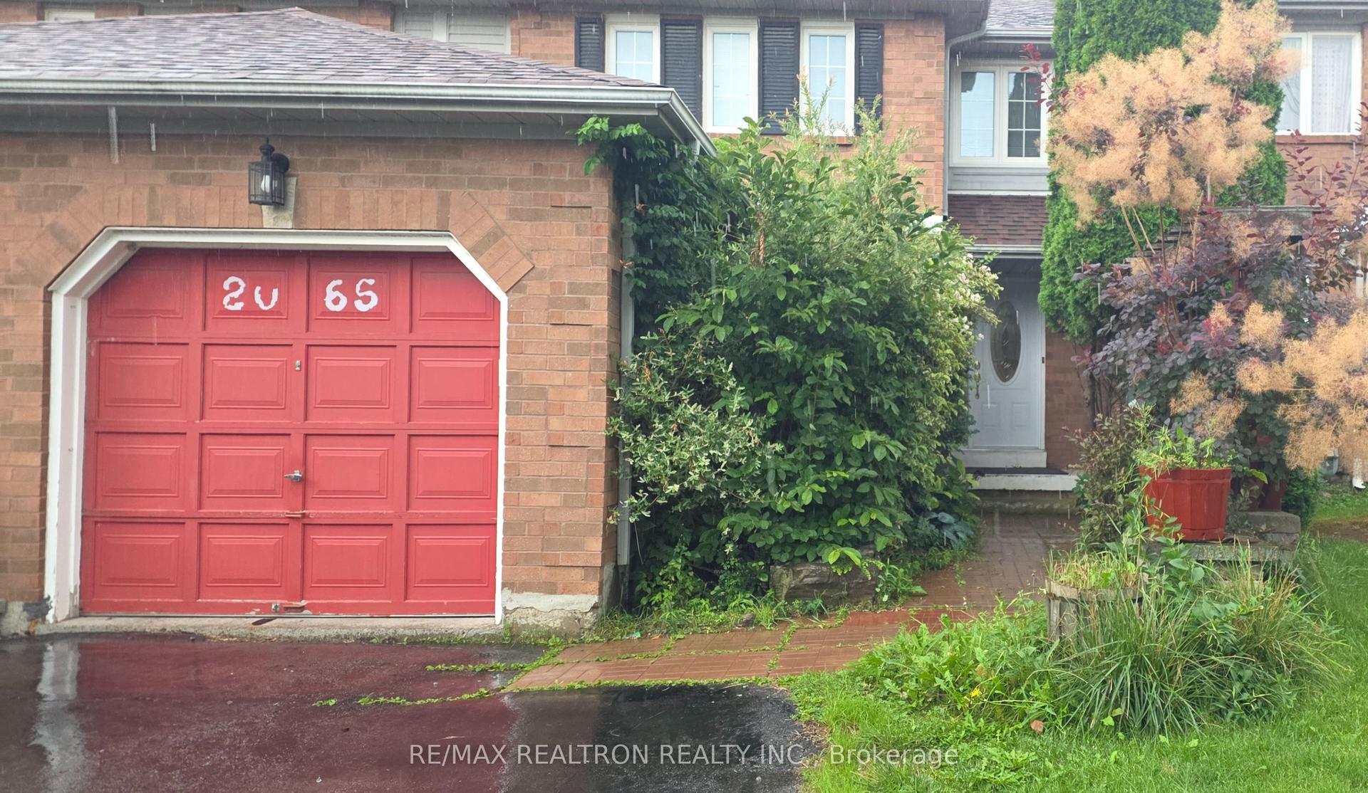 2065 Blue Ridge Crescent, Pickering — Townhouse for sale, photo 1