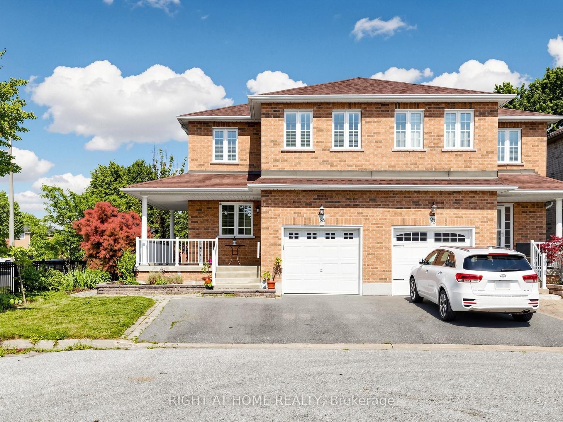 25 Teagarden Court, Whitby — Semi-Detached for sale, photo 1