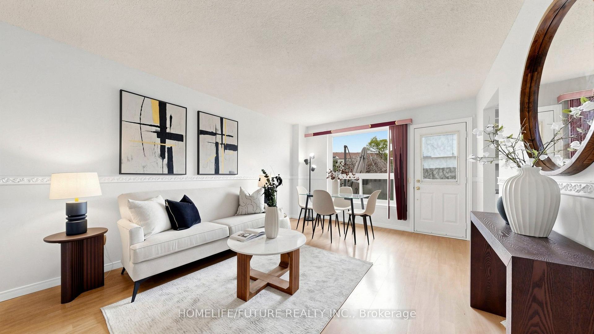 120 Nonquon Road 150 #150, Oshawa — Condo Town for sale, photo 1