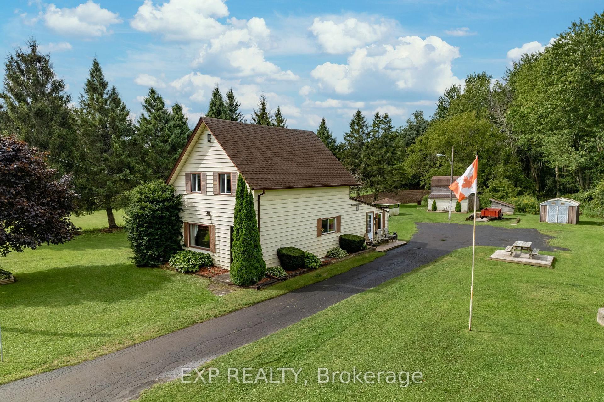21331 Loyalist Parkway — photo 1