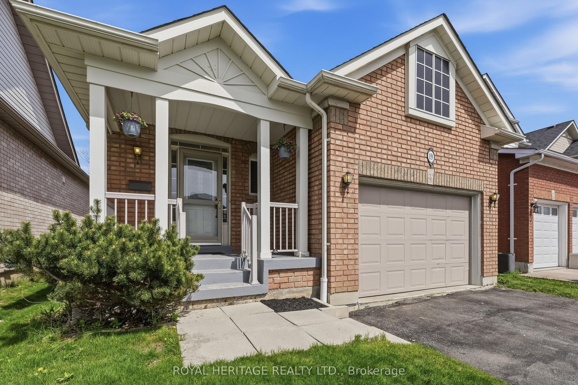 19 Fitzpatrick Court — photo 1