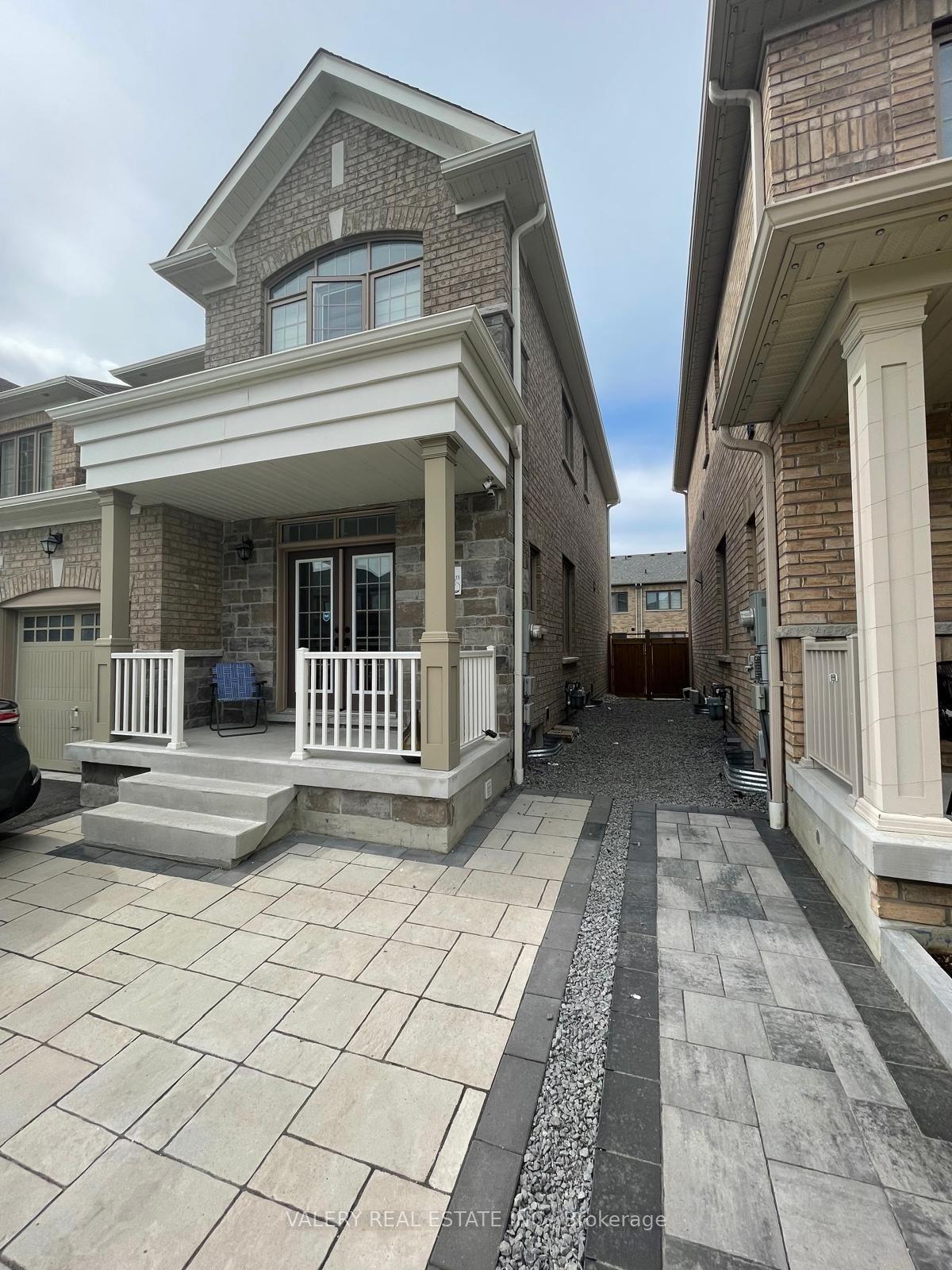 7 Auckland dr Drive Lower #Lower — photo 1