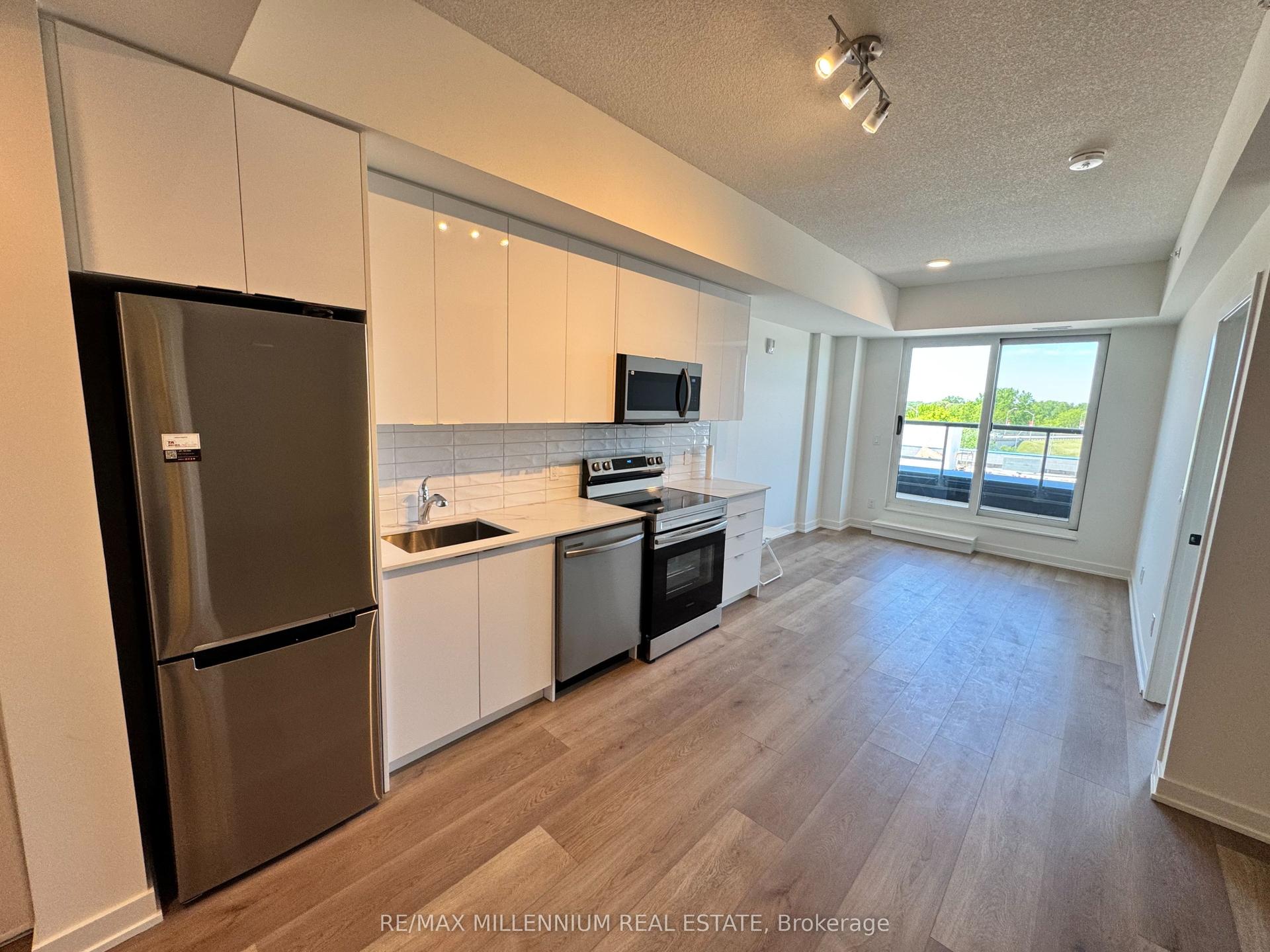 33 Erie Avenue 513 #513 — photo 1