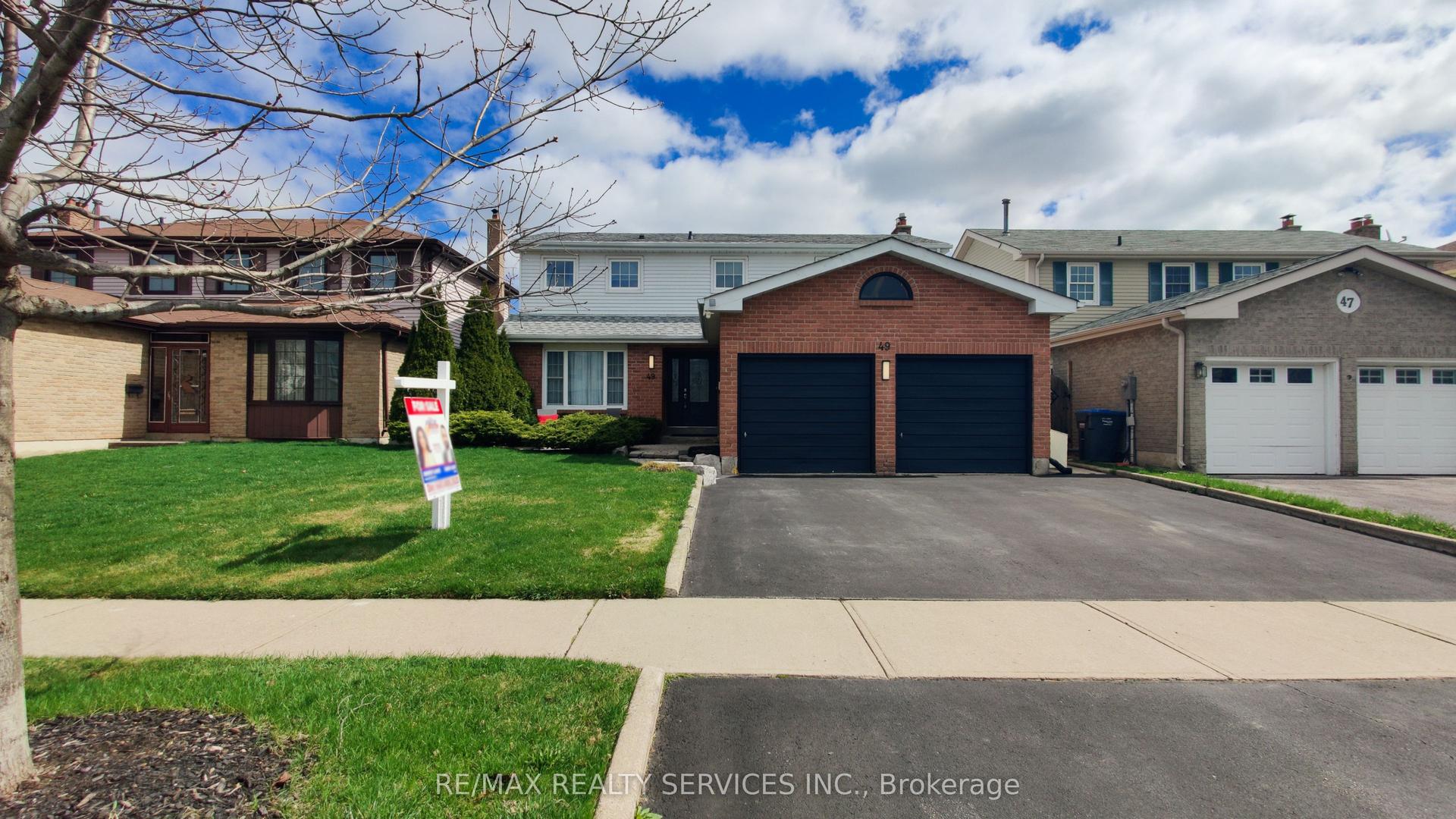 49 Mikado Crescent — photo 1