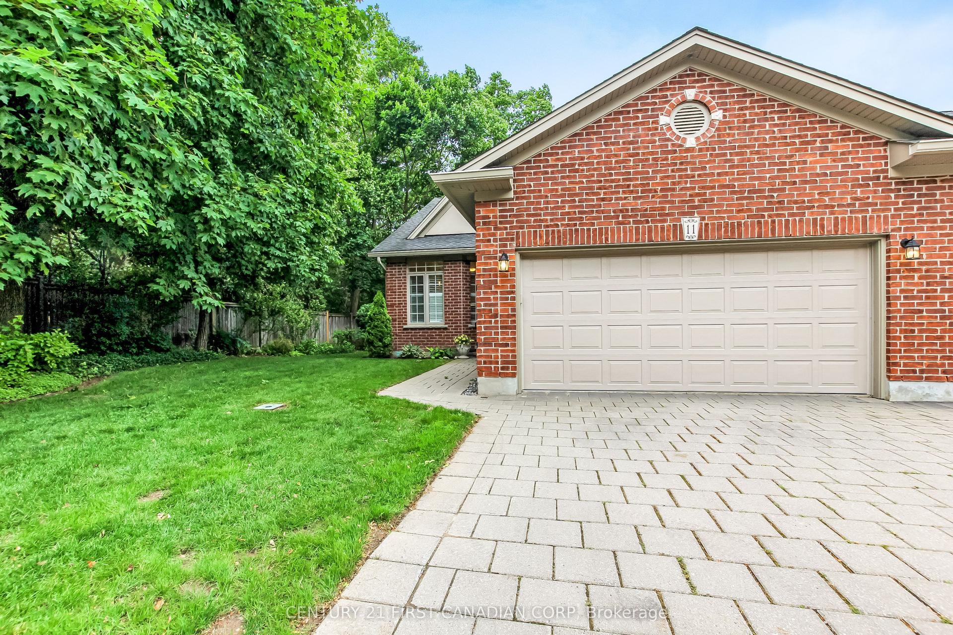 417 Hyde Park Road 11 #11, London North — Condo Town for sale, photo 1