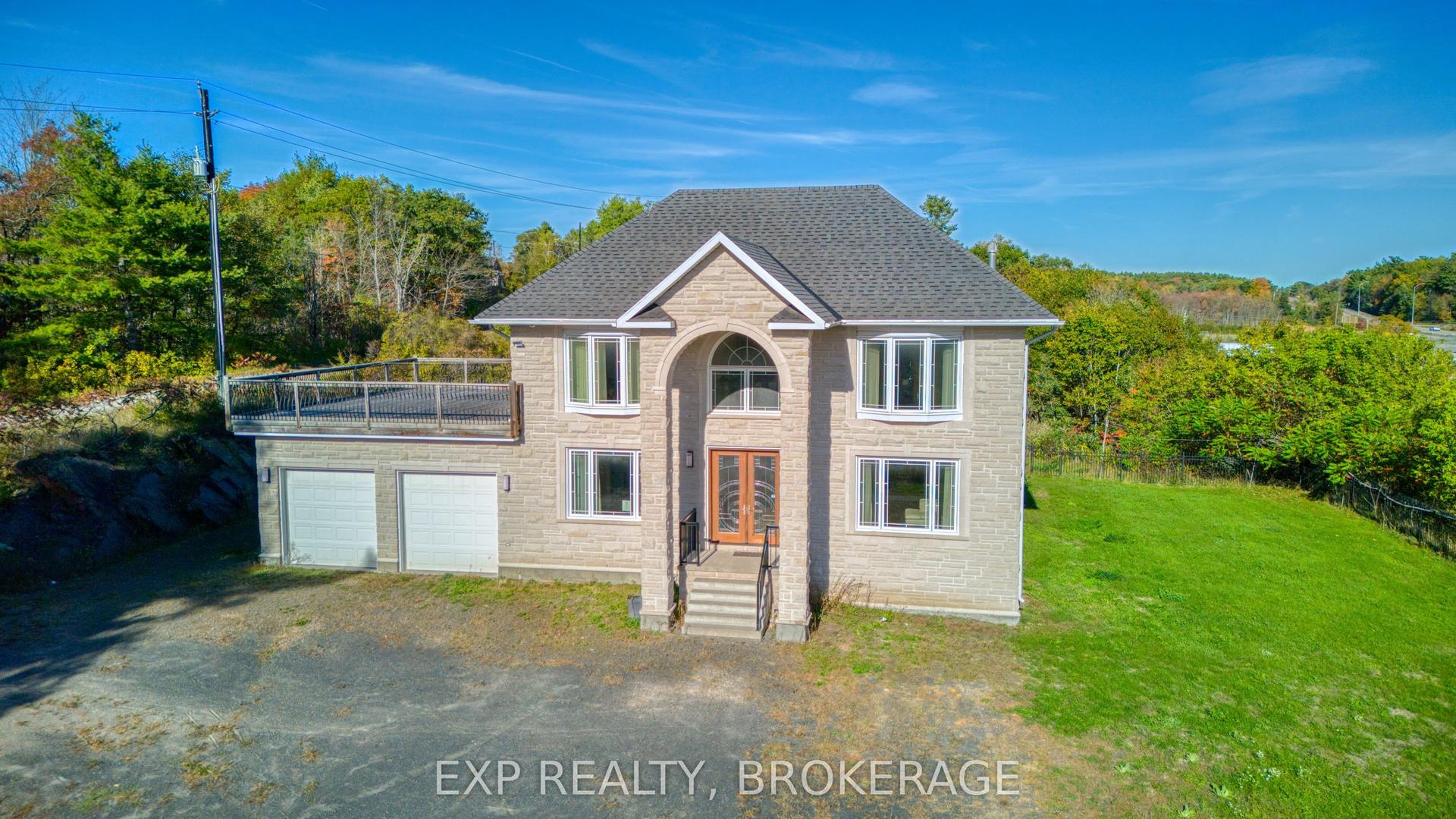 6 Oliver Road — photo 1