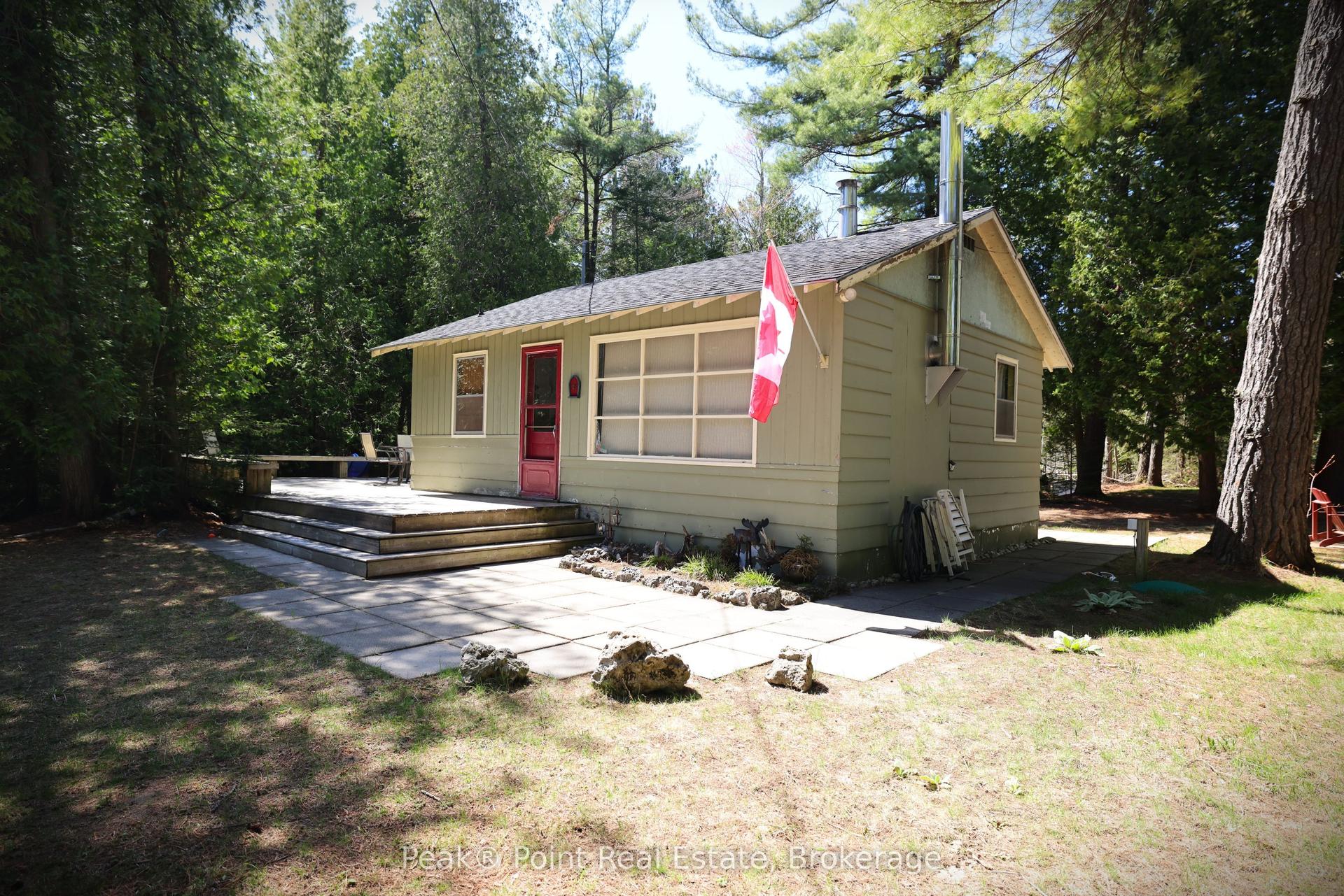 228 OGIMAH Road — photo 1