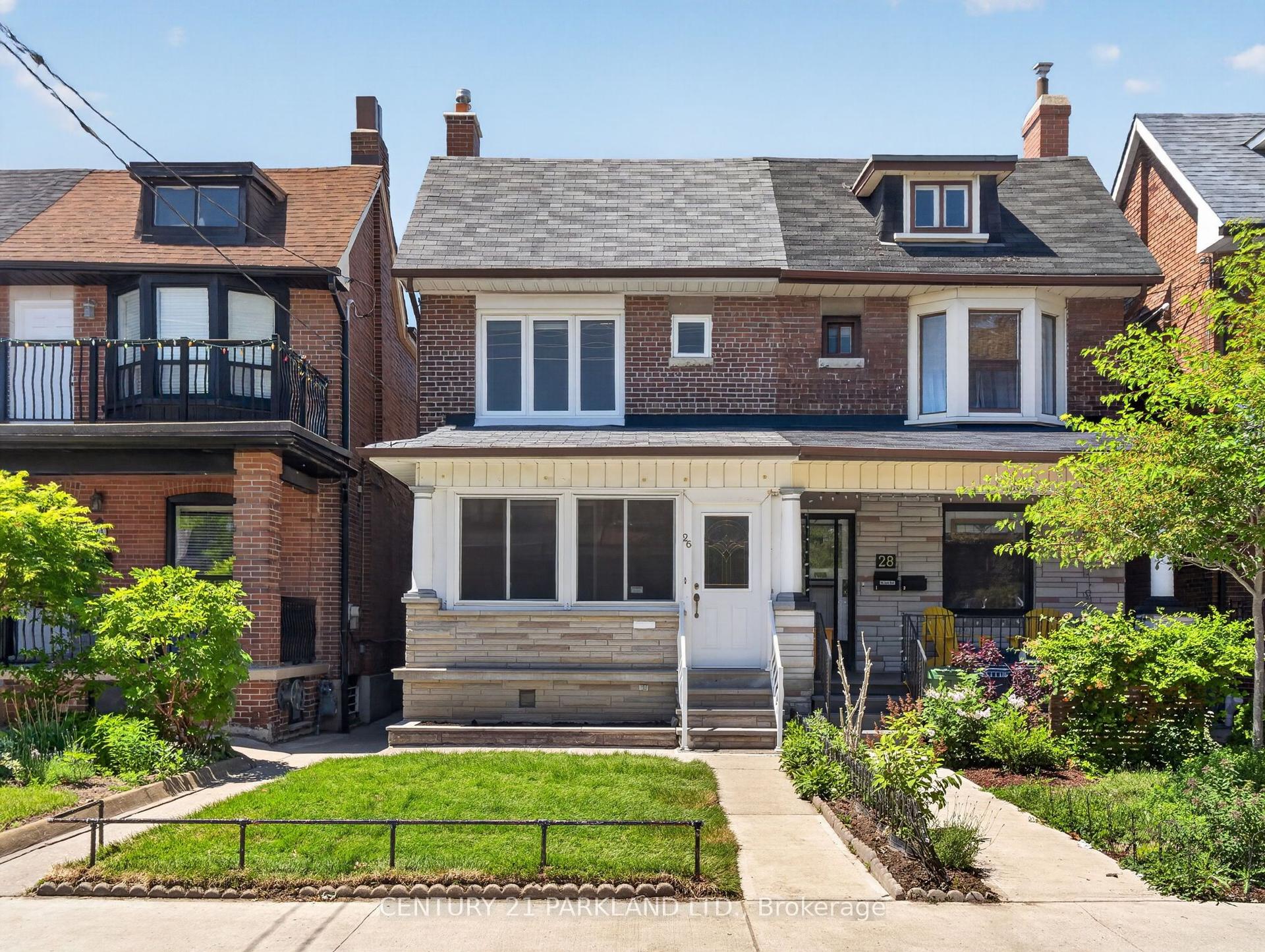 26 Earlscourt Avenue — photo 1