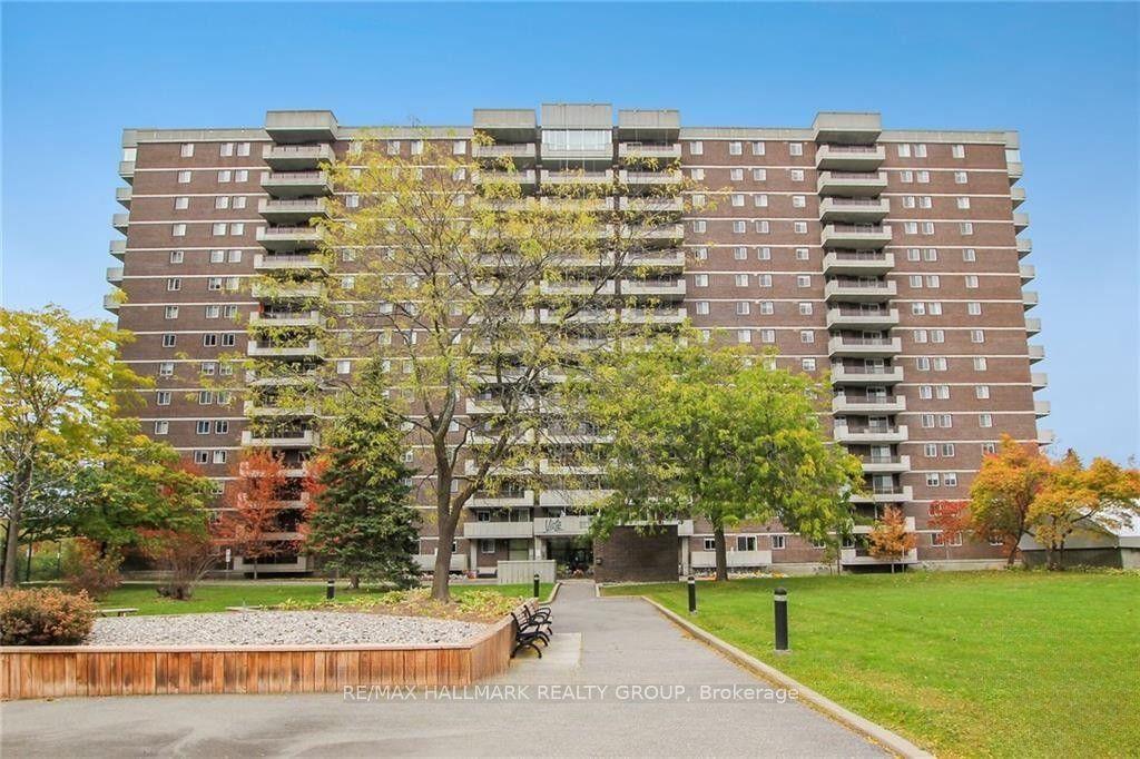1705 Playfair Drive 212 #212, Alta Vista and Area — Condo for lease, photo 1