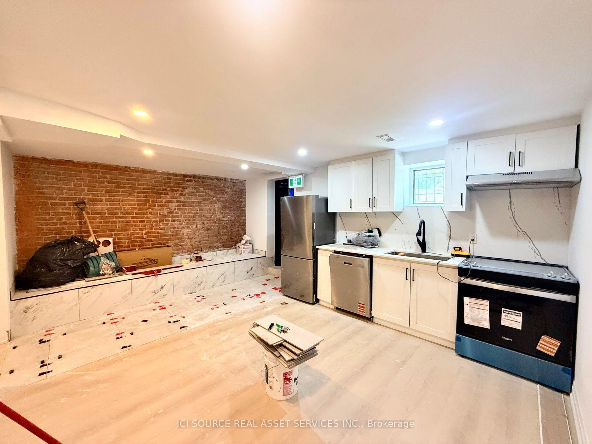 36 Brunswick Avenue 6 #6, Toronto — Semi-Detached for lease, photo 1