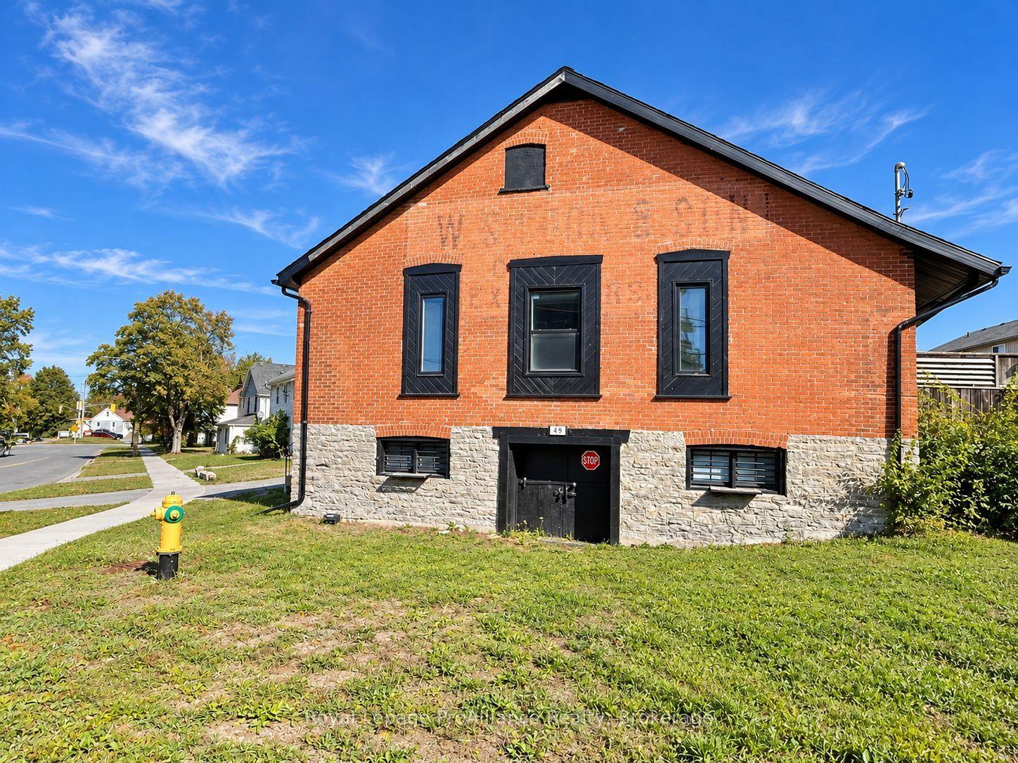 49 Albion Street Unit #1 #Unit #1,, Belleville — Multiplex for lease, photo 1