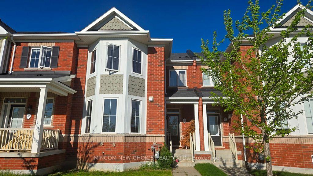59 Lawrence Pilkington Avenue — photo 1