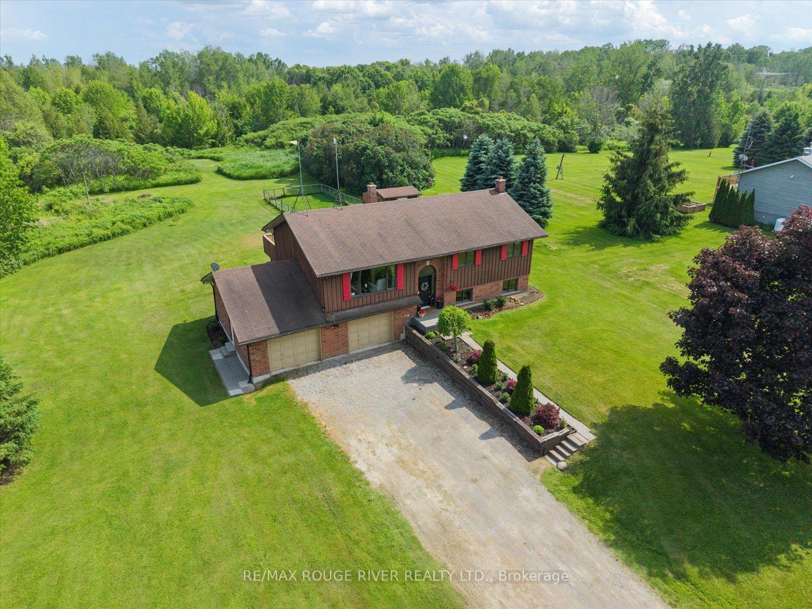 1325 Lakeshore Road — photo 1
