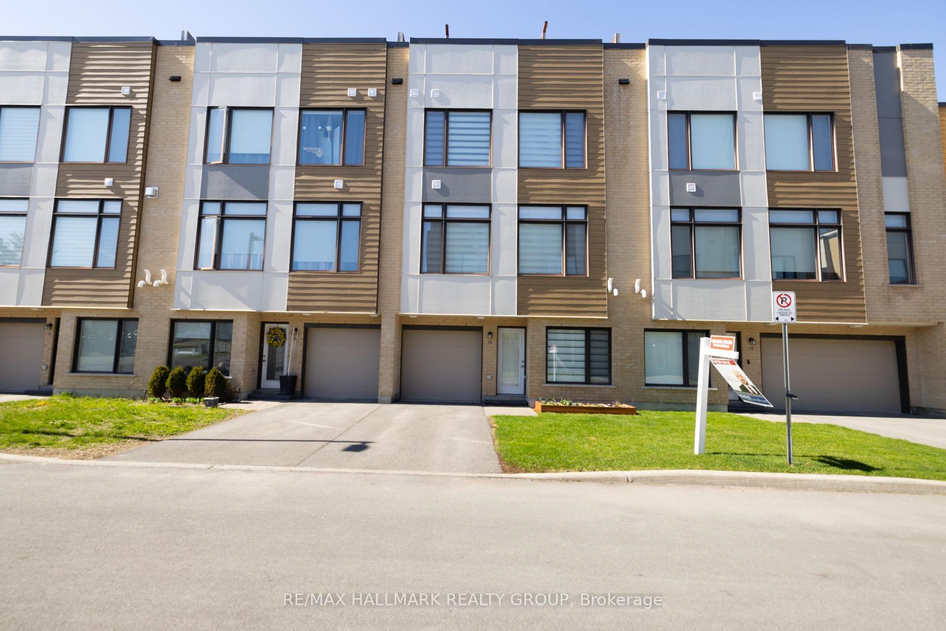 55 Cherry Blossom Private Private W — photo 1