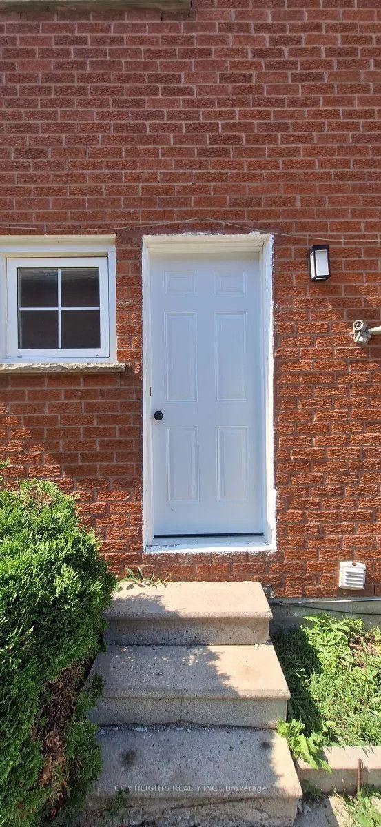 120 Littles Road Basement #Basement, Toronto — Detached for lease, photo 1