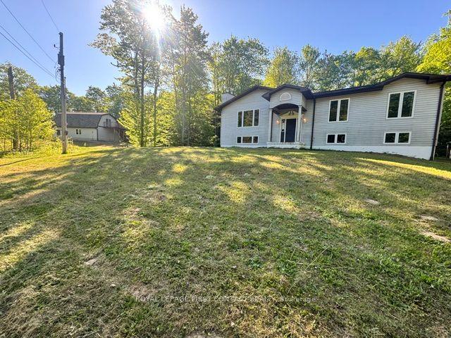 1518 Lone Pine Drive — photo 1