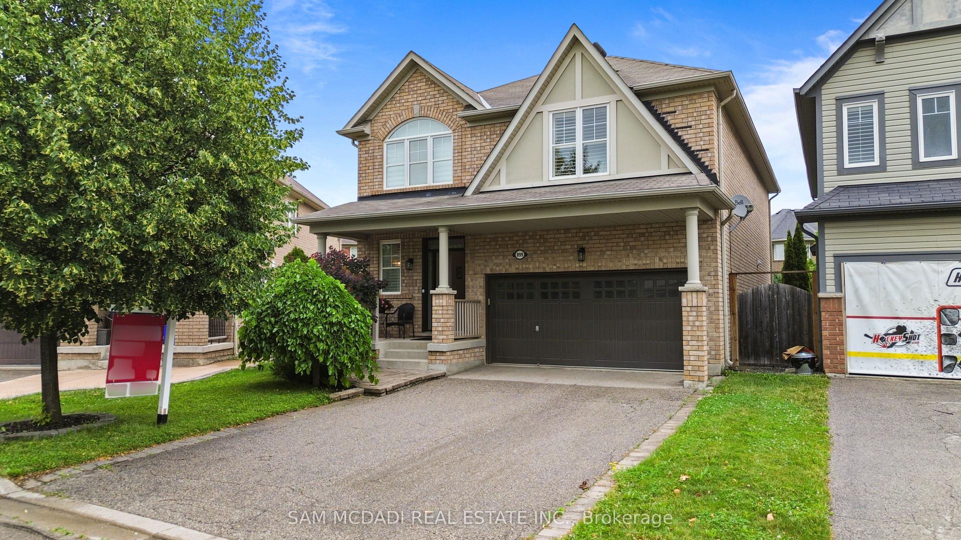 899 Pickersgill Crescent — photo 1